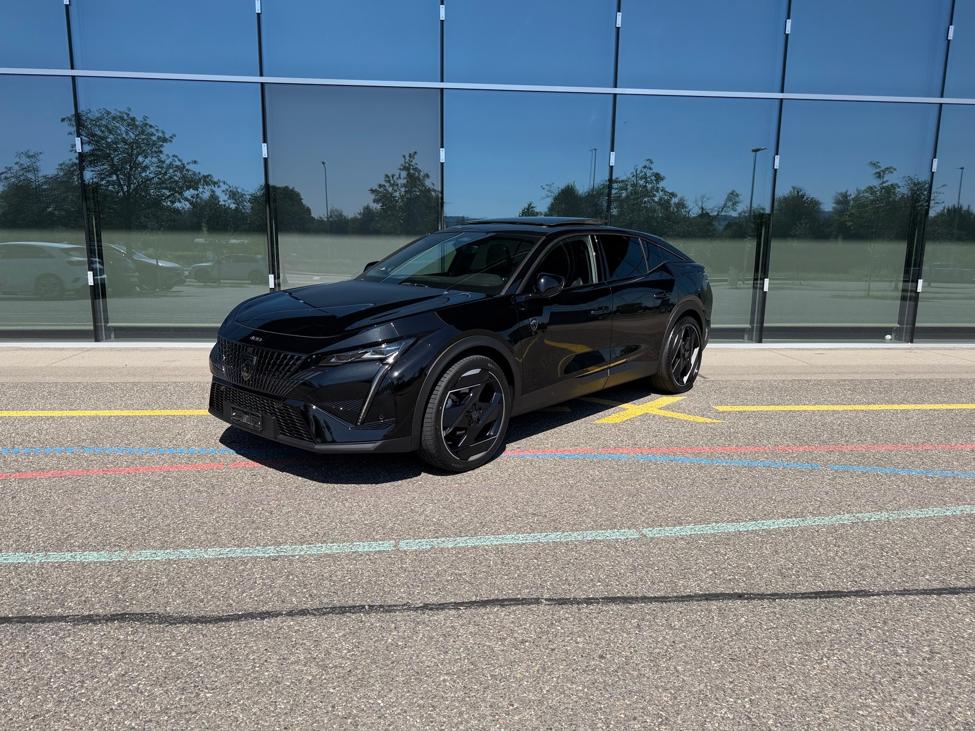 PEUGEOT 408 1.6 PHEV 225 GT SPORT - PANORAMA - ANHÄNGERKUPPLUNG