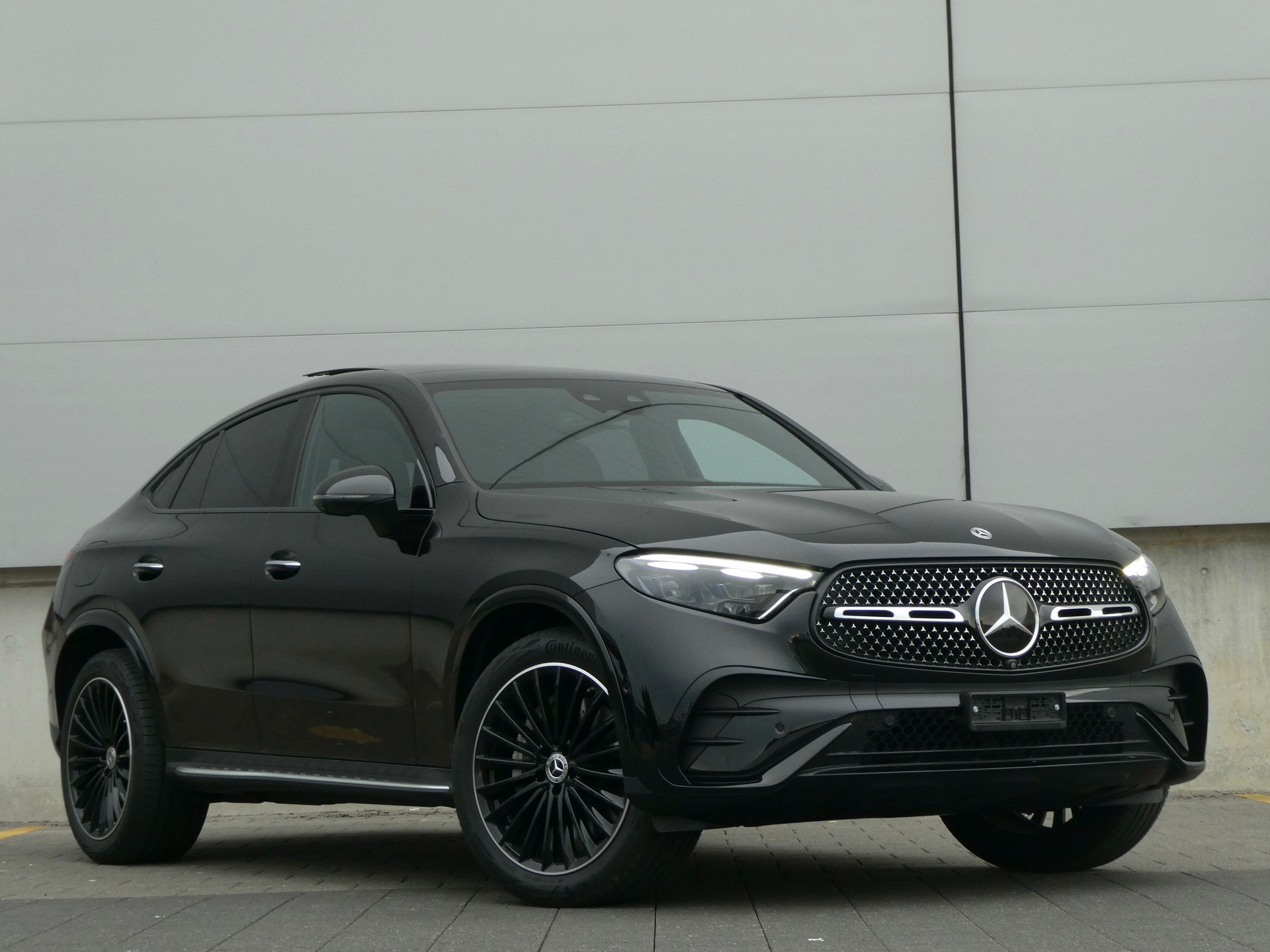 MERCEDES-BENZ GLC 300 d 4Matic AMG Line 9G-Tronic-image-6