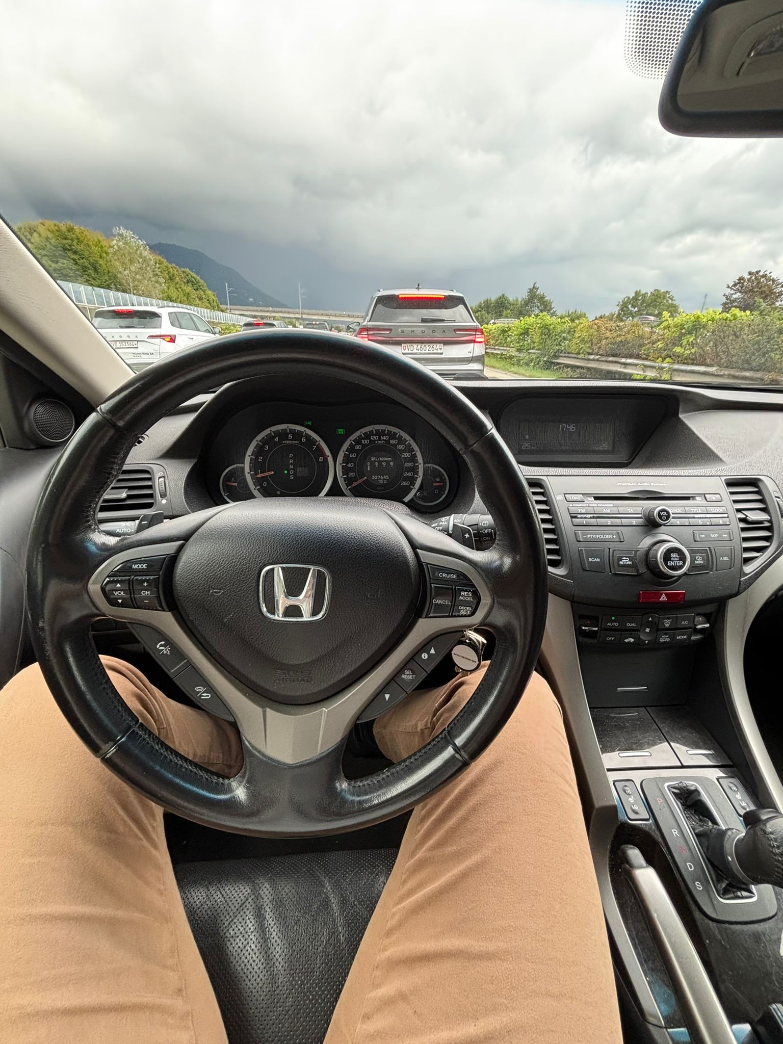 HONDA 2.4i Executive-Plus-image-1