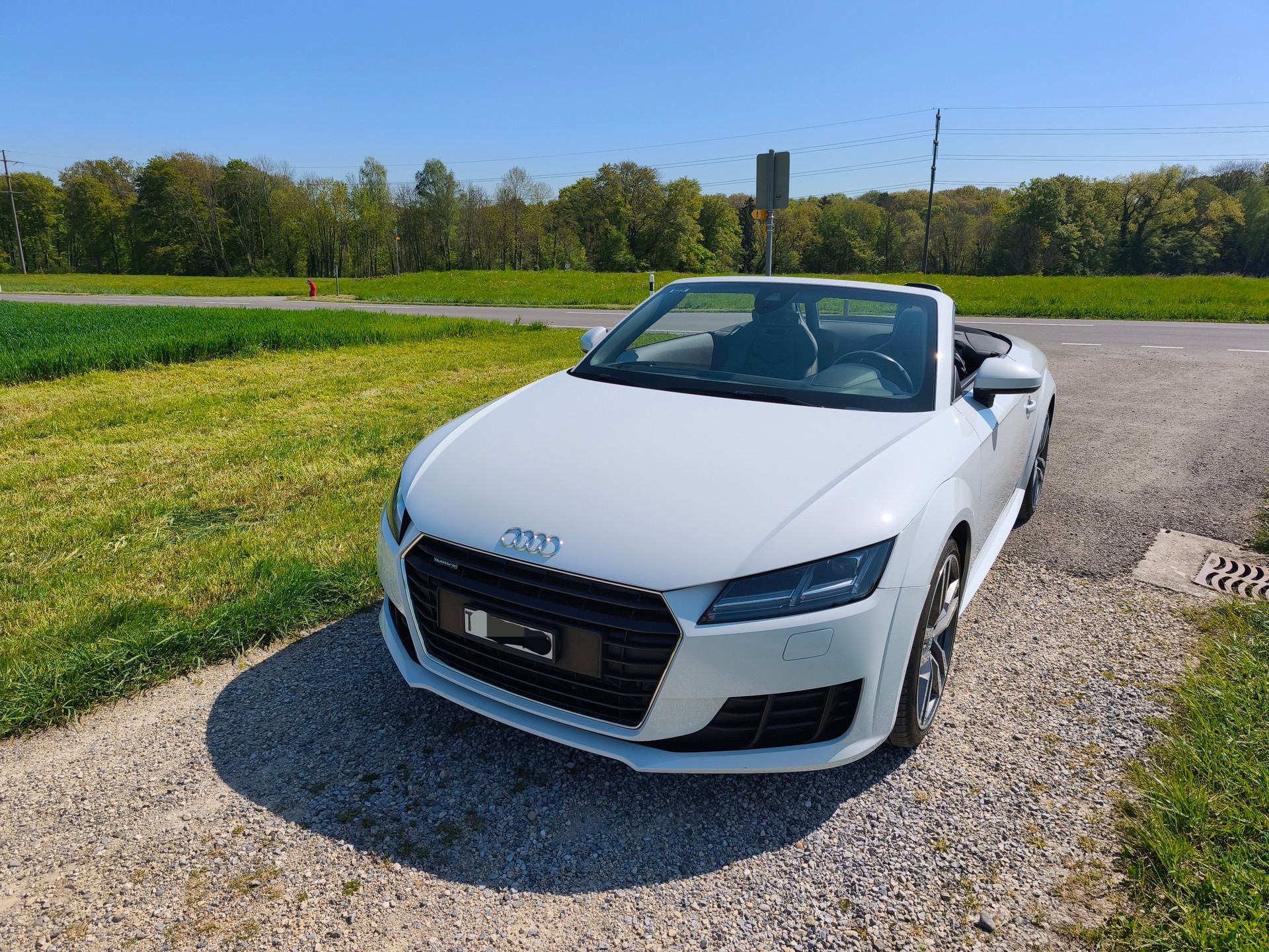 AUDI TT Roadster 2.0 TFSI quattro S-Tronic-image-2