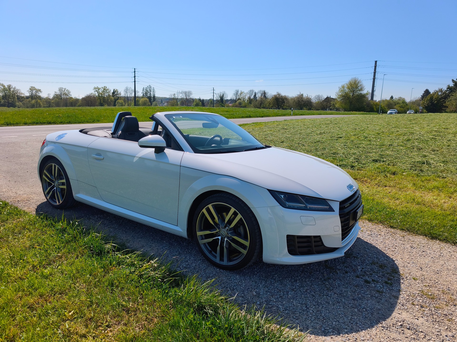 AUDI TT Roadster 2.0 TFSI quattro S-Tronic-image-1