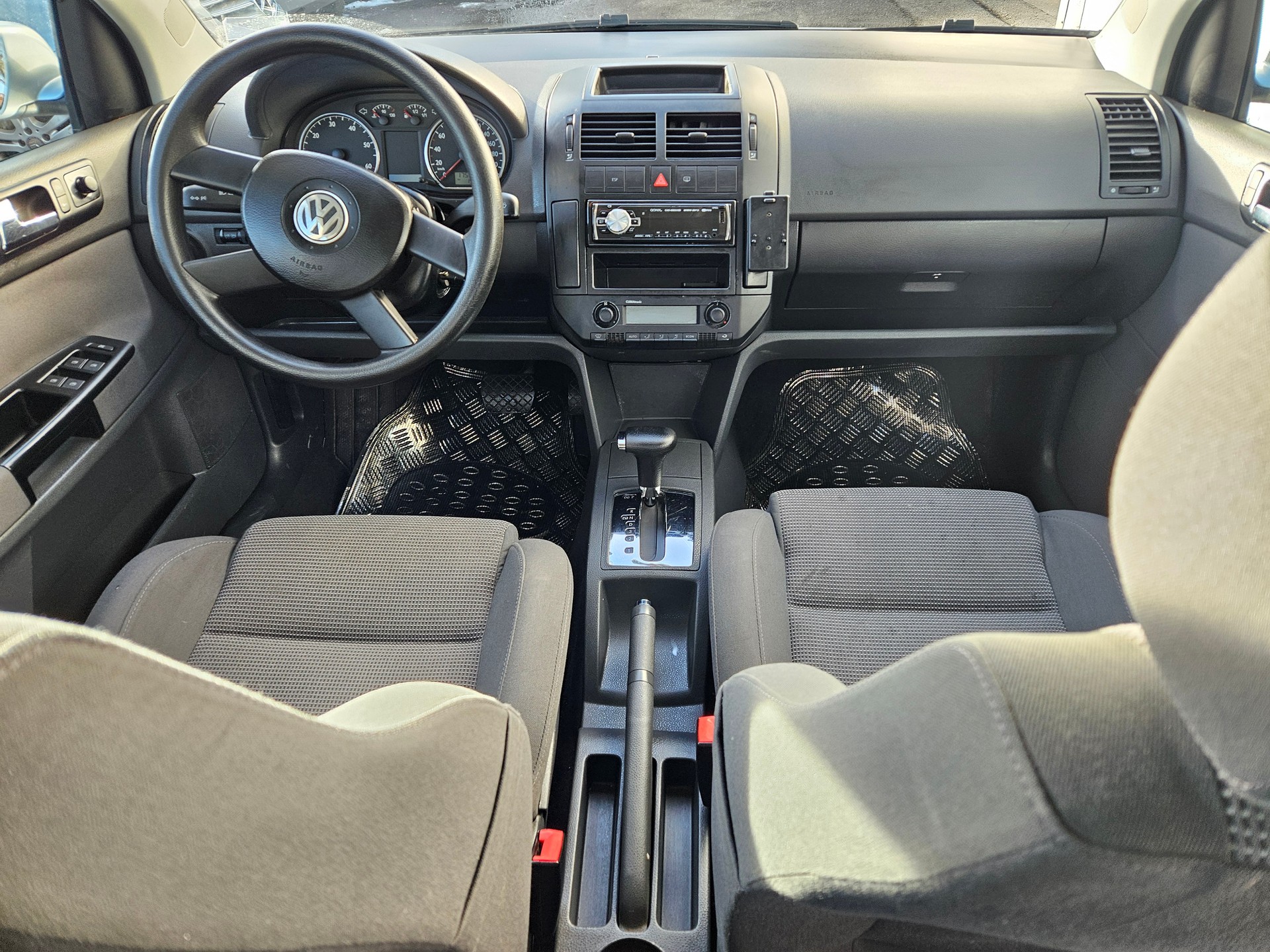 VW Polo 1.4 16V Comfortline-image-9