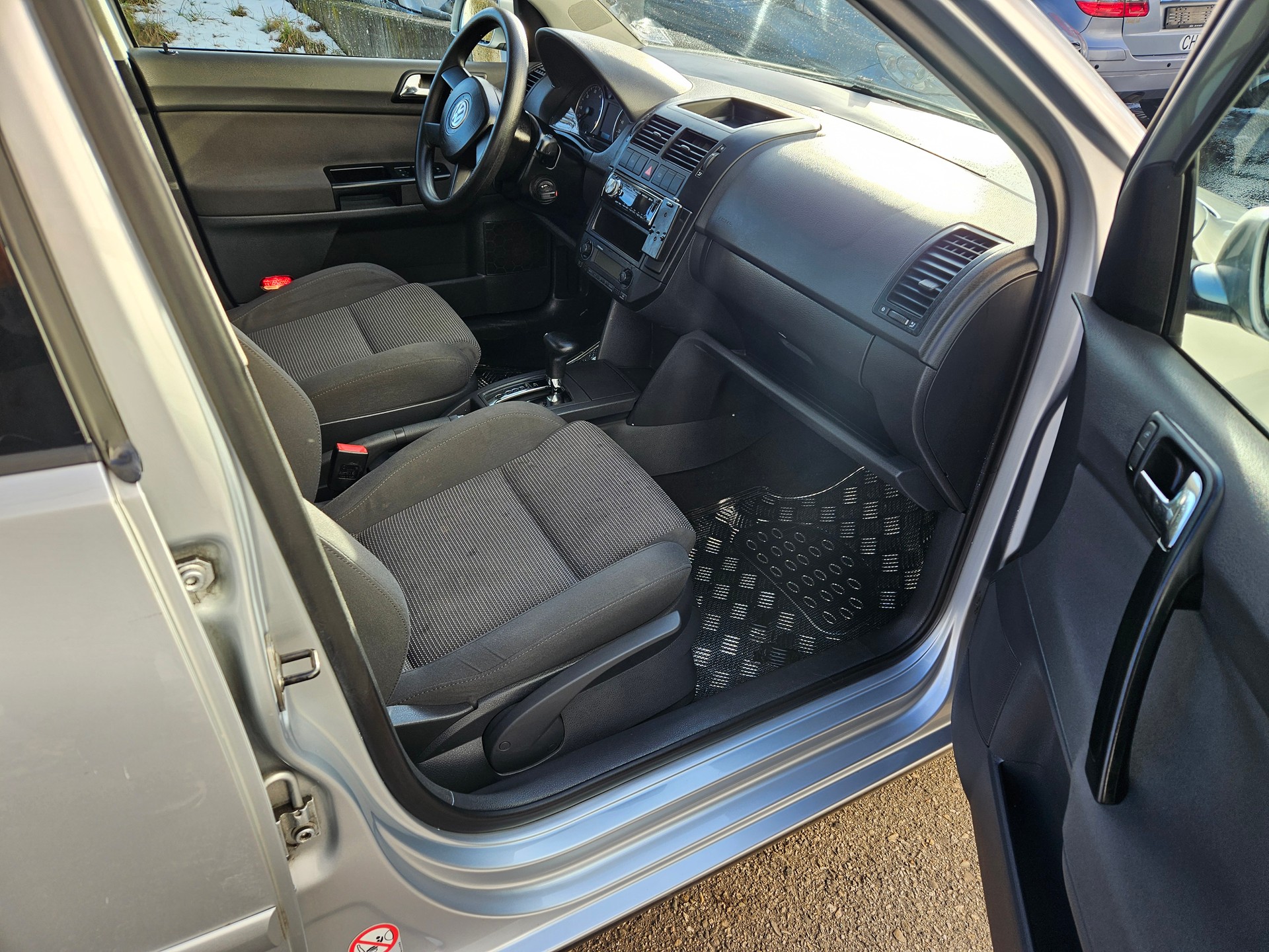 VW Polo 1.4 16V Comfortline-image-11