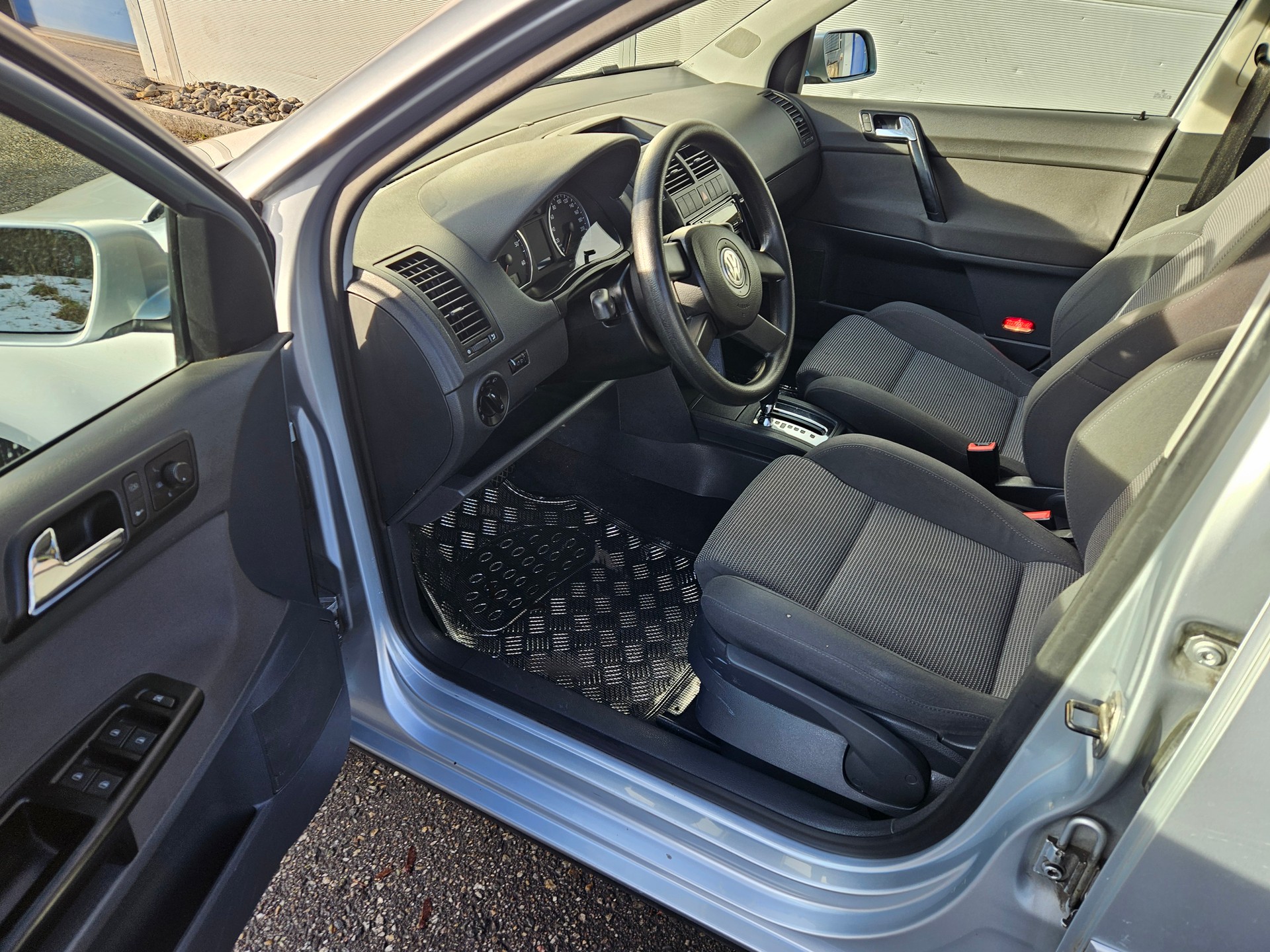 VW Polo 1.4 16V Comfortline-image-5