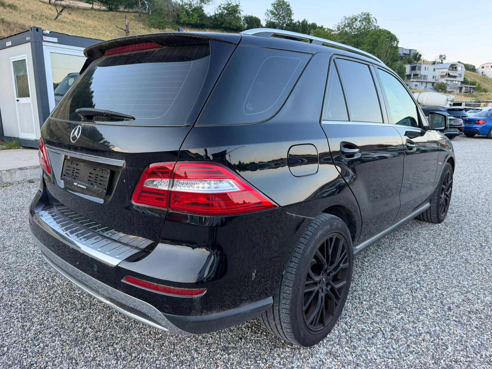 MERCEDES-BENZ ML 250 BlueTEC 4Matic 7G-Tronic-image-4