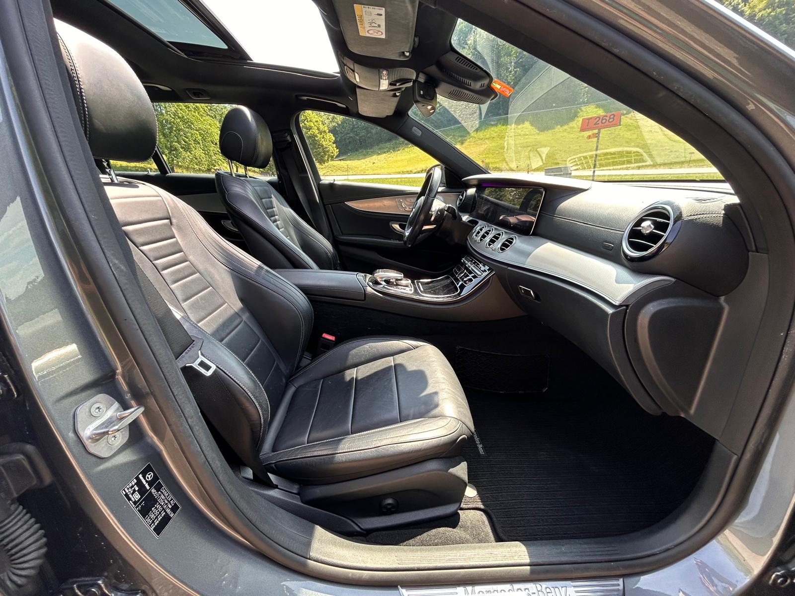 MERCEDES-BENZ E 220 d AMG Line 9G-Tronic-image-11