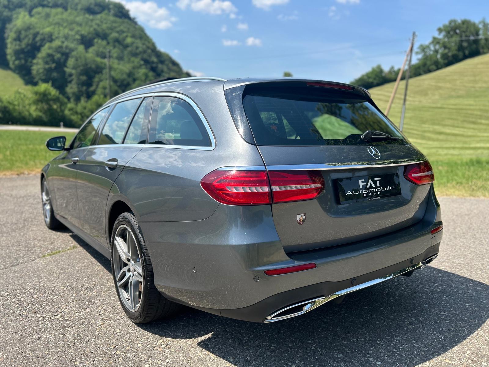 MERCEDES-BENZ E 220 d AMG Line 9G-Tronic-image-2