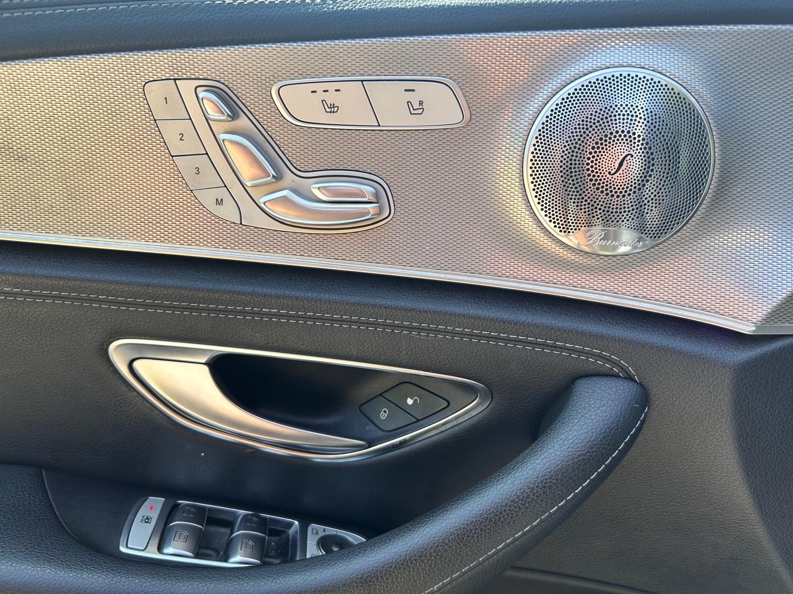 MERCEDES-BENZ E 220 d AMG Line 9G-Tronic-image-22