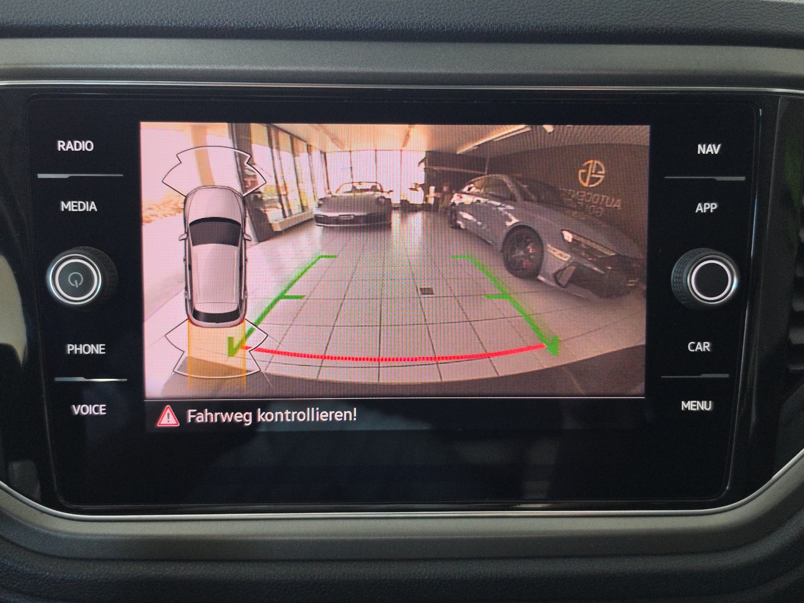 VW T-Roc 1.5 TSI EVO Advance DSG-image-19