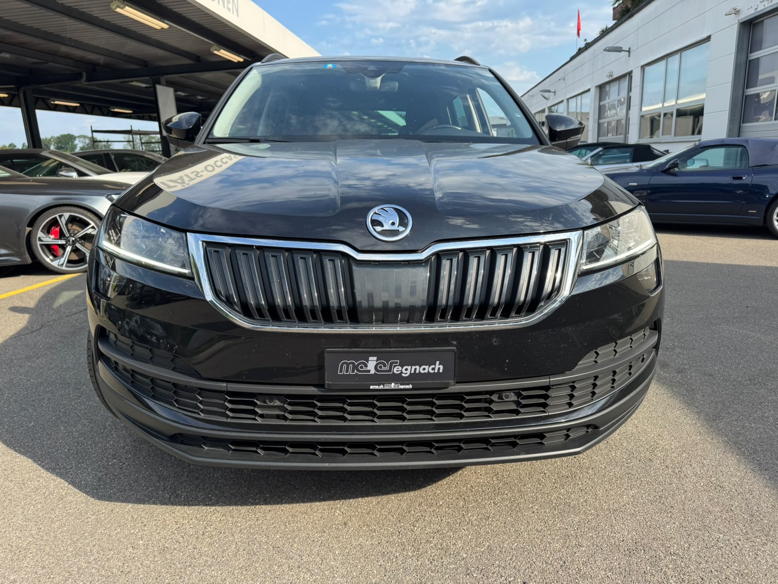 SKODA Karoq 2.0 TDI CR Smile 4x4 DSG-image-1