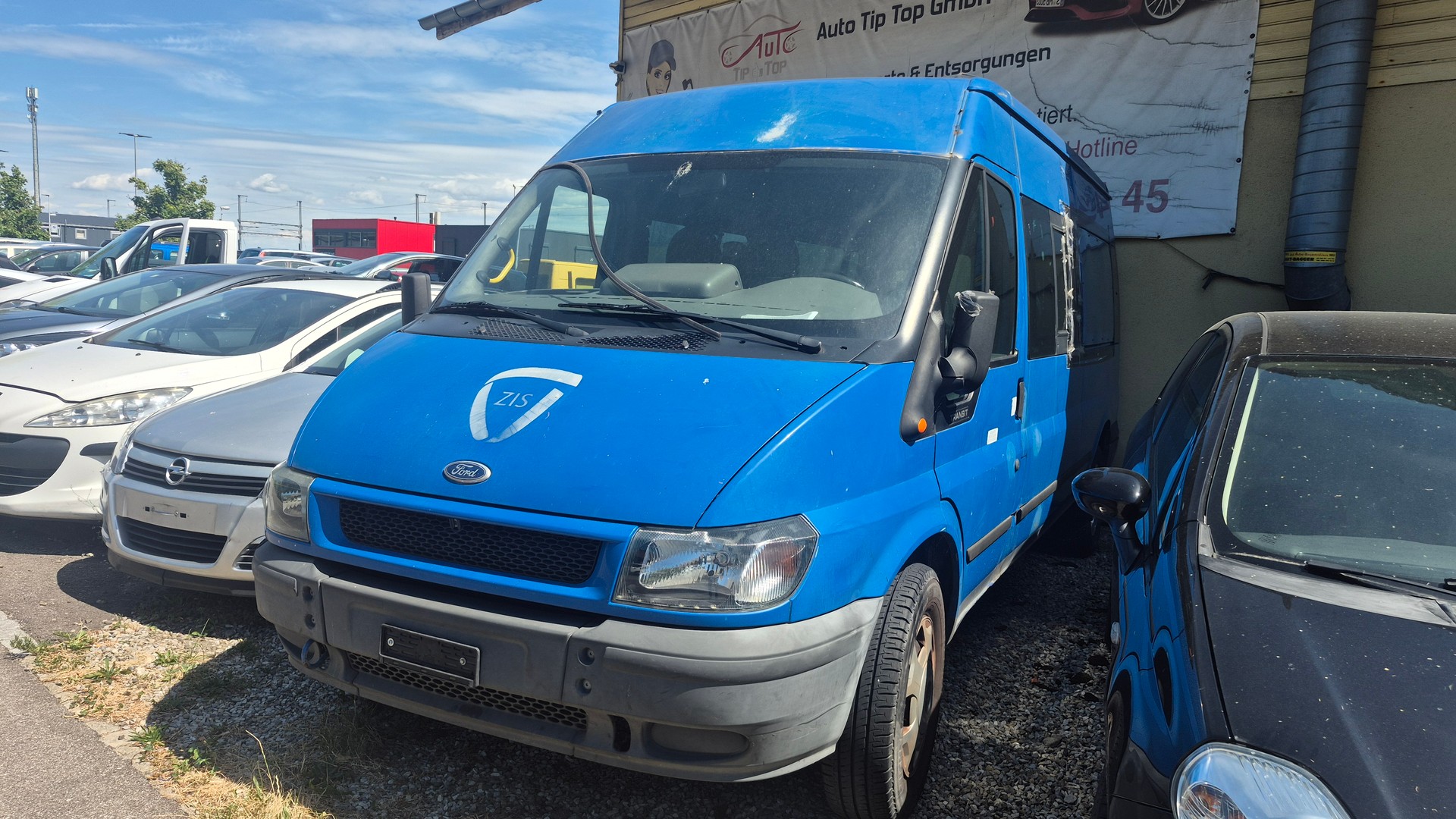 FORD Transit 2.4 TD Bus 14 Pl.-image-0