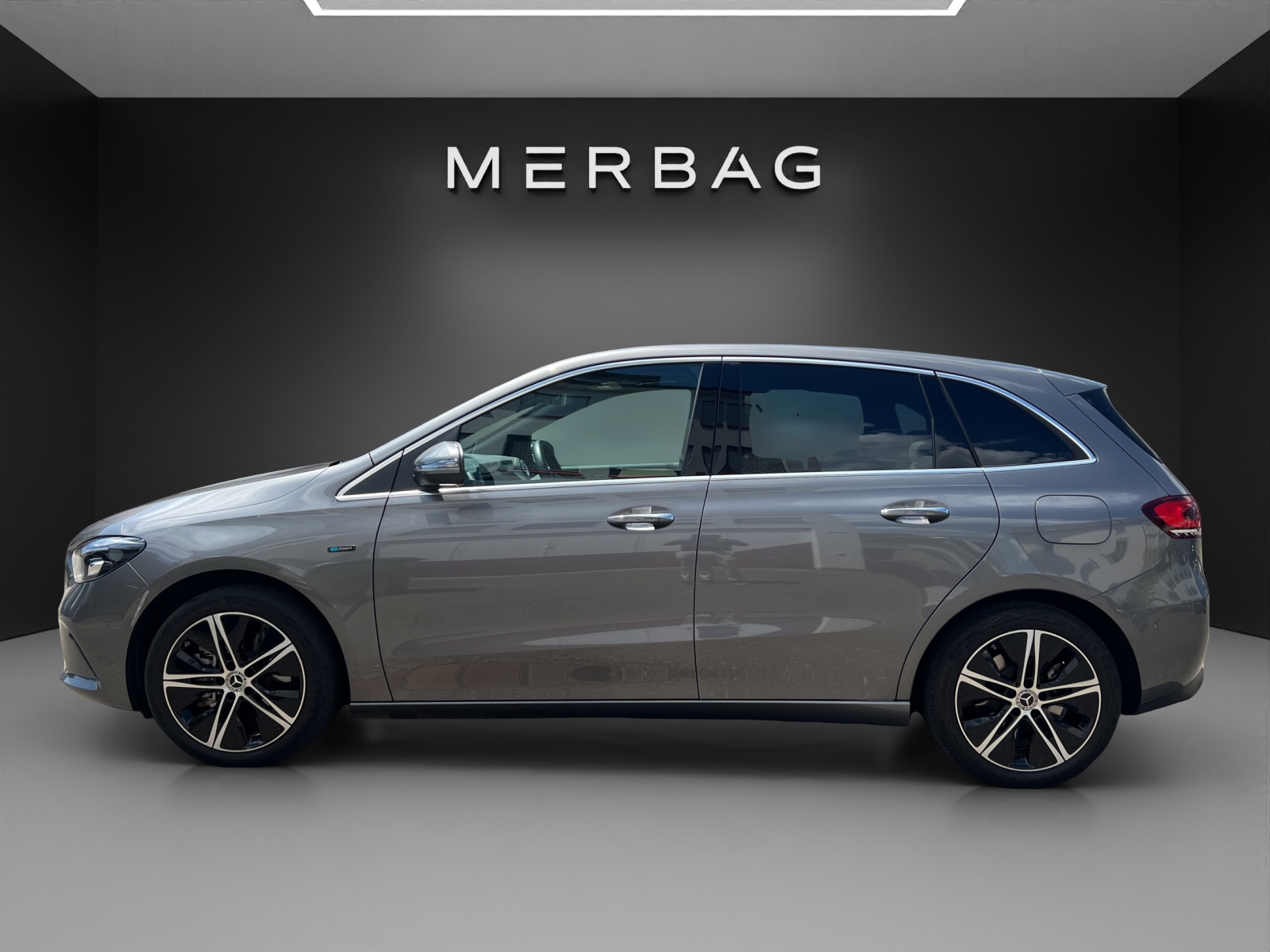 MERCEDES-BENZ B 250 e Progressive 8G-DCT-image-5