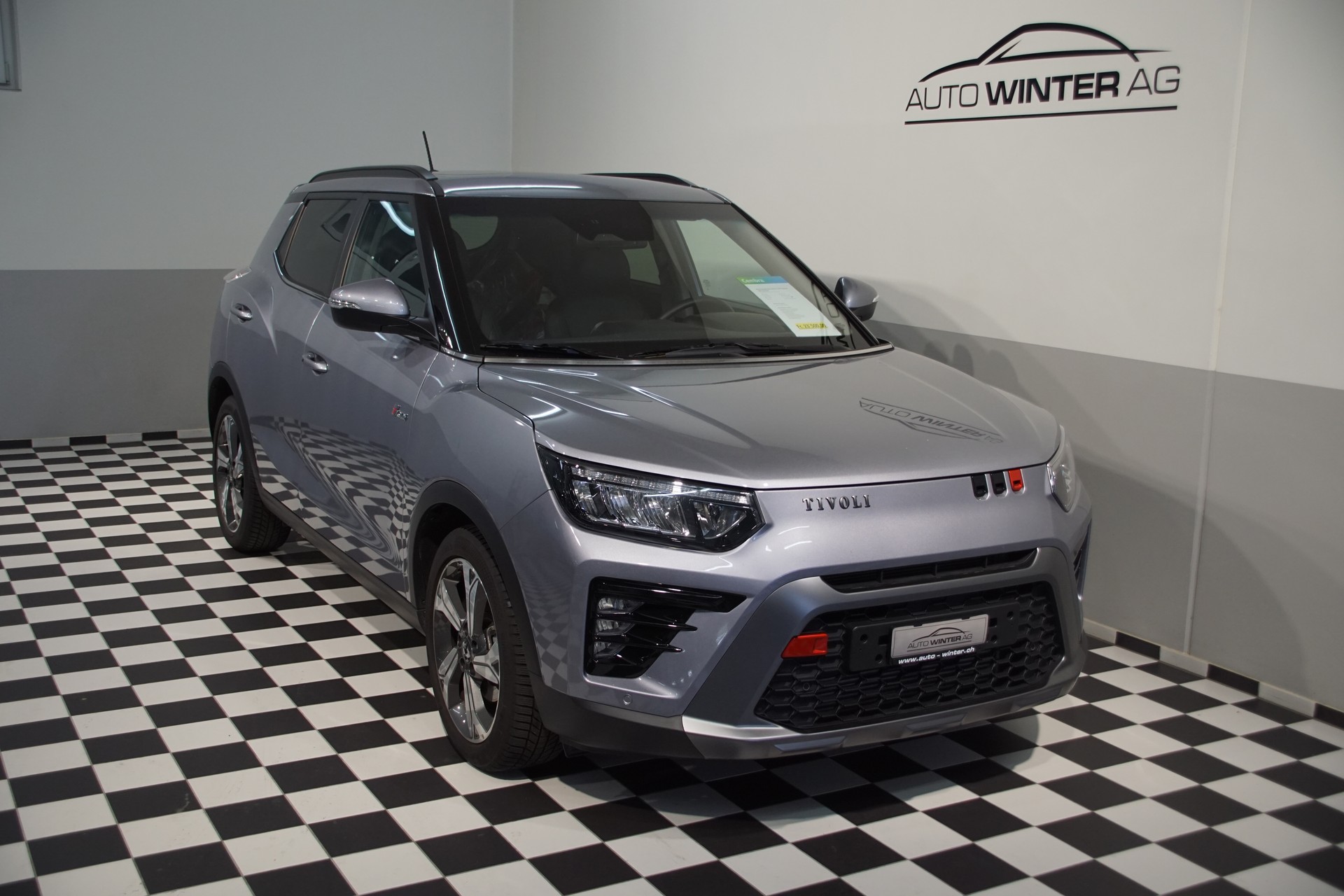 KGM-SsangYong Tivoli 1.5 T GDI Titanium SWISS 4WD Automat-image-0