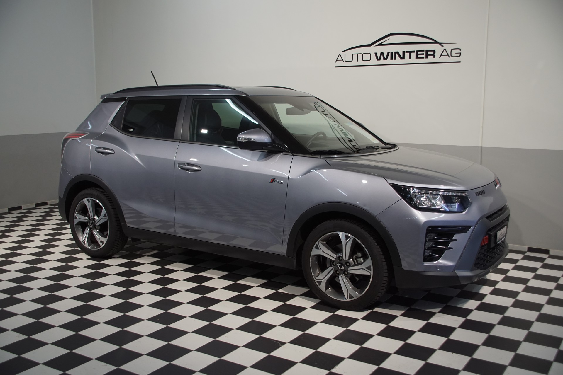 KGM-SsangYong Tivoli 1.5 T GDI Titanium SWISS 4WD Automat-image-1