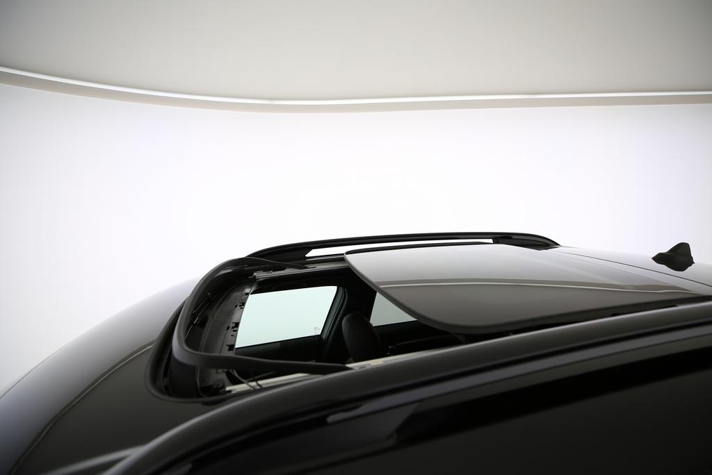 MINI Countryman F60 1.5i Cooper S E ALL4-image-11