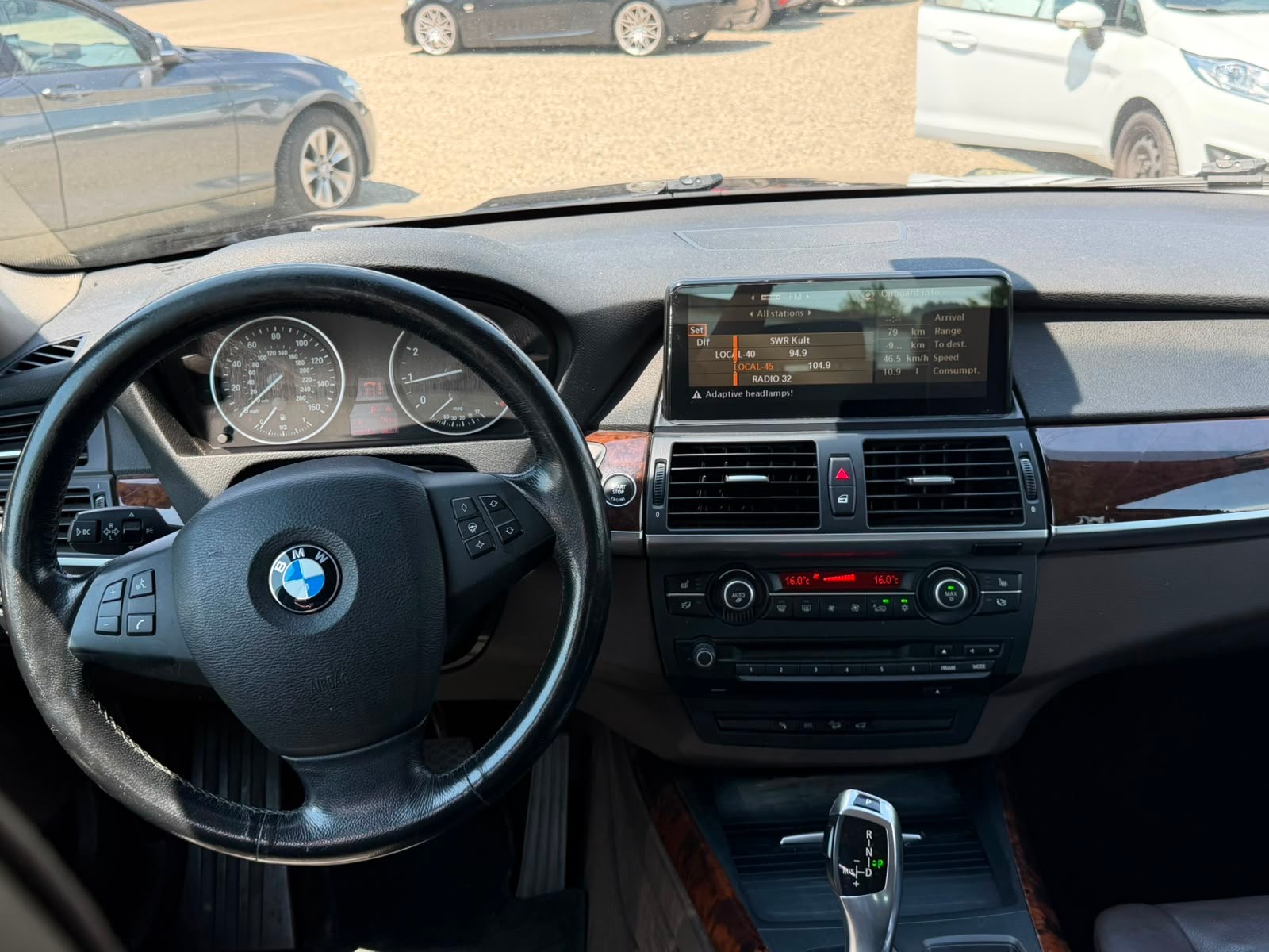 BMW X5 xDrive 30i (3.0si) Steptronic-image-10