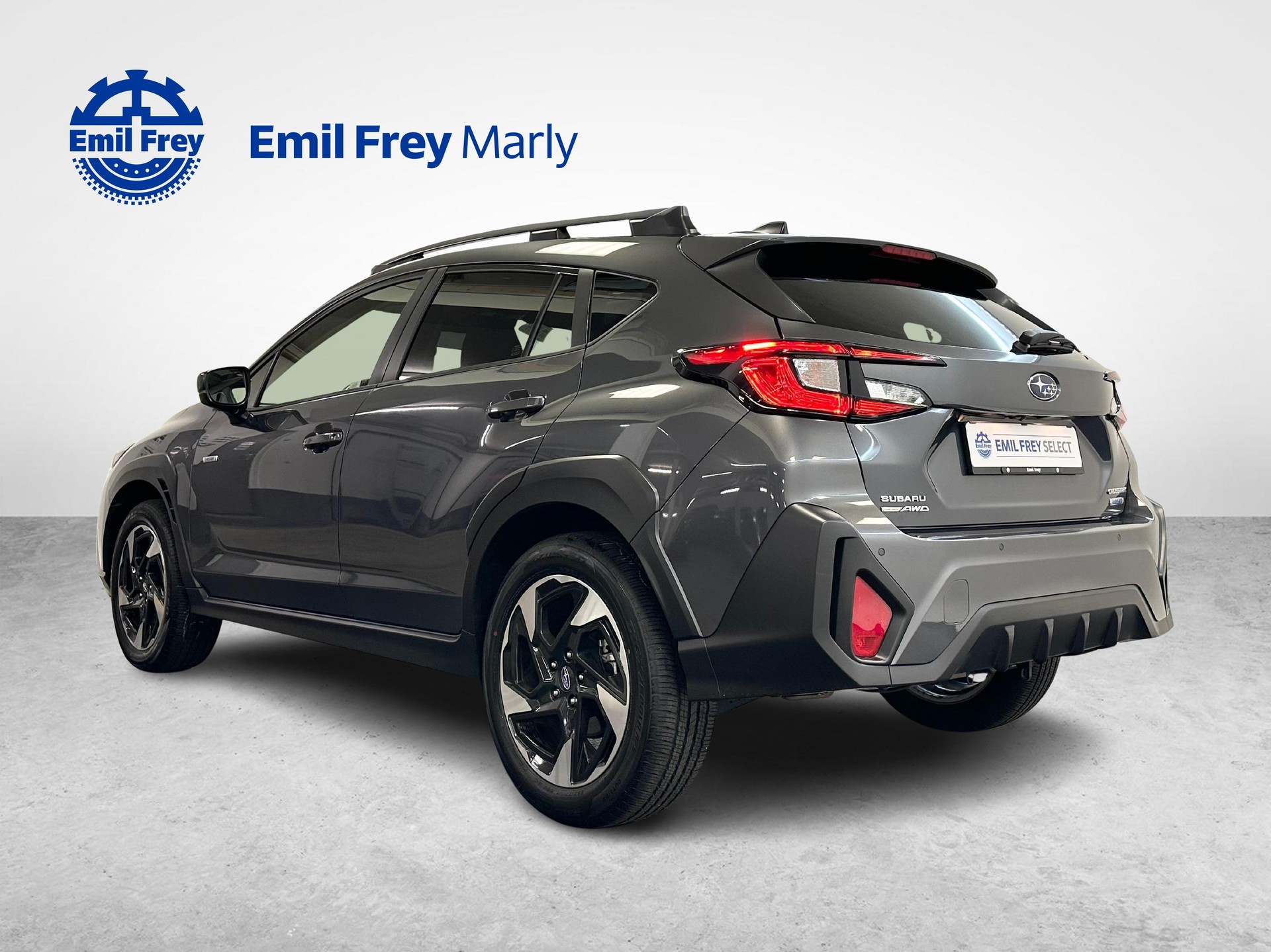 SUBARU Crosstrek 2.0i e-Boxer Luxury-showroom-element-2