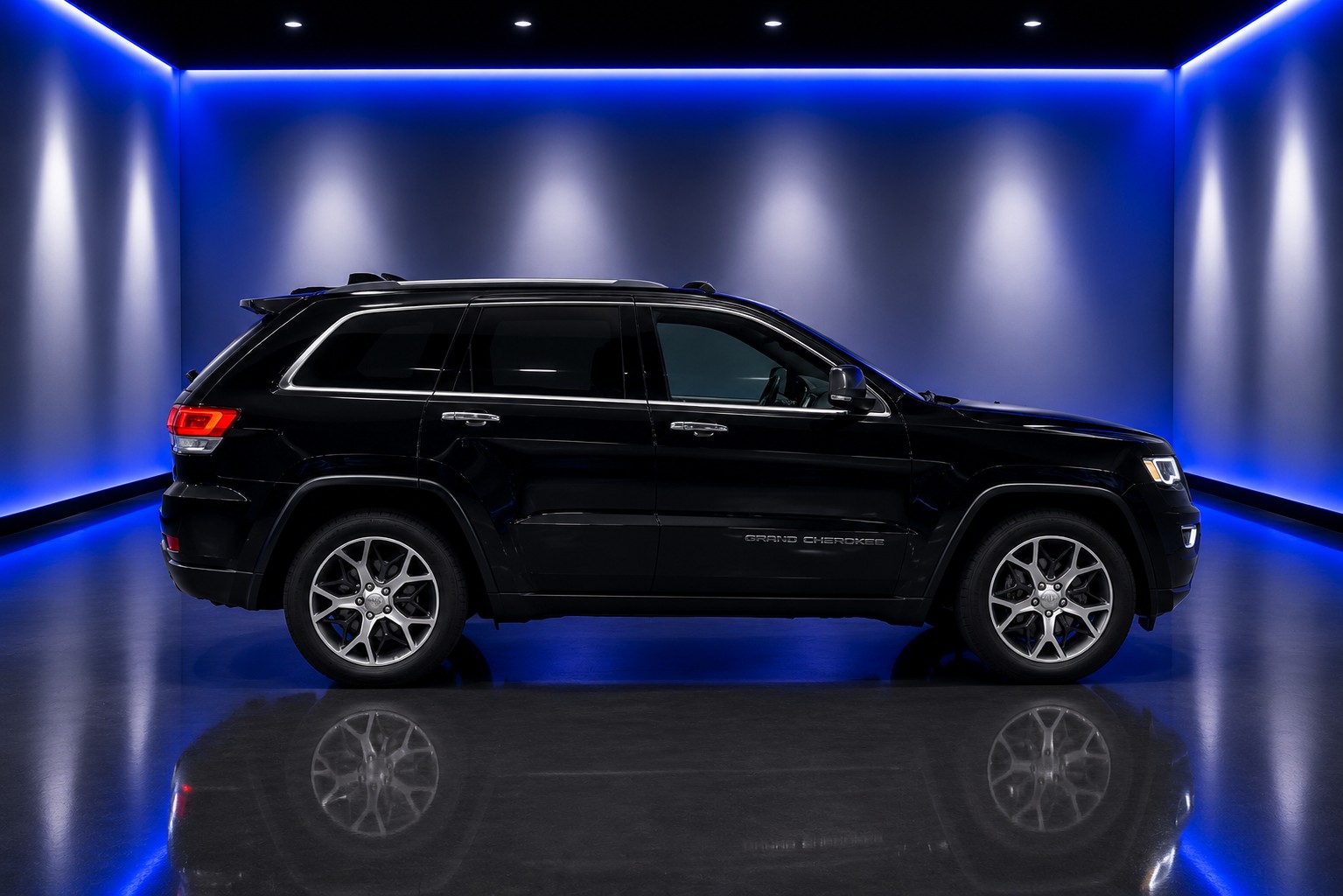 JEEP Grand Cherokee 3.0 CRD Overland Automatic-image-5