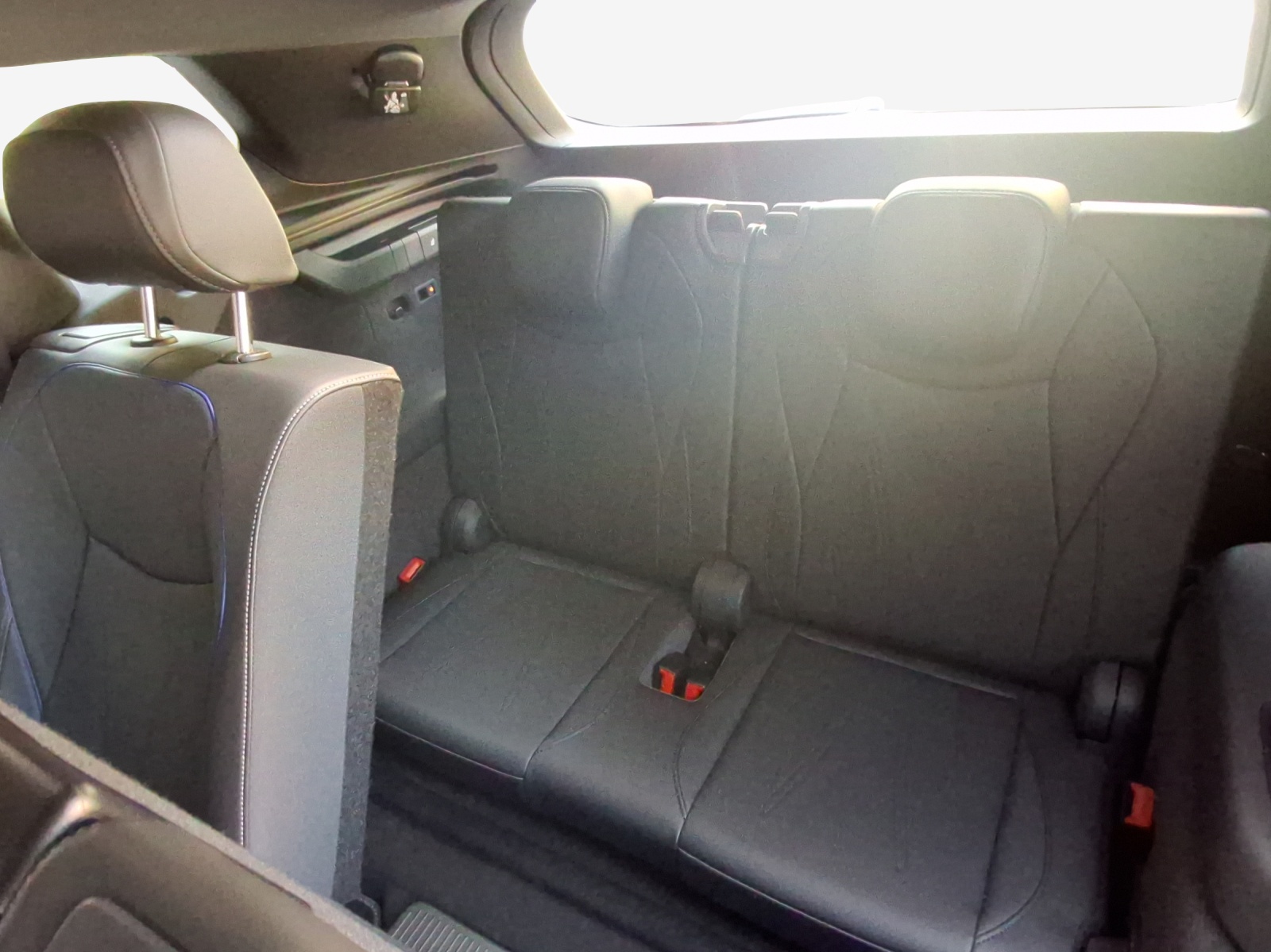 VW Tayron 2.0 TSI R-Line DSG 4Motion-image-14