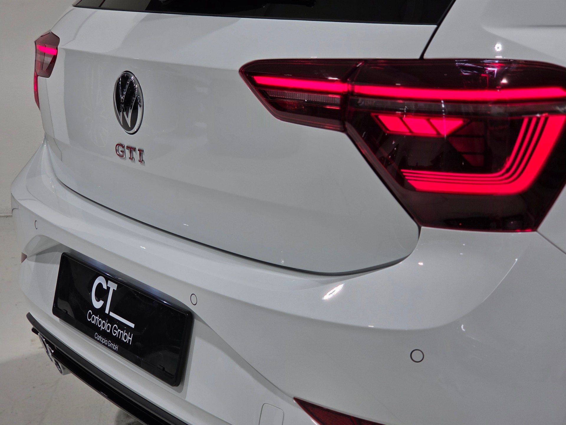 VW Polo 2.0 TSI GTI DSG-image-28
