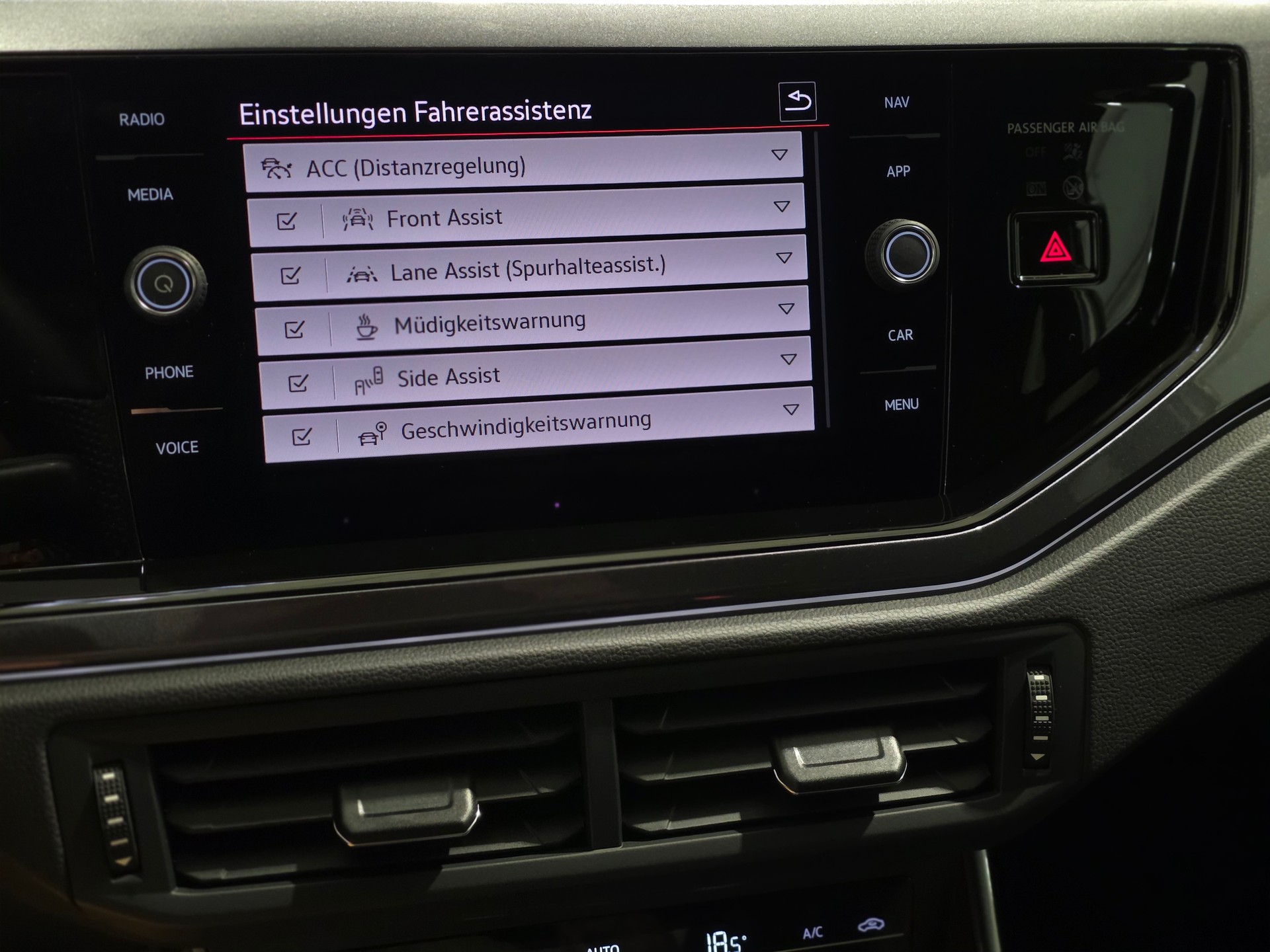 VW Polo 2.0 TSI GTI DSG-image-10