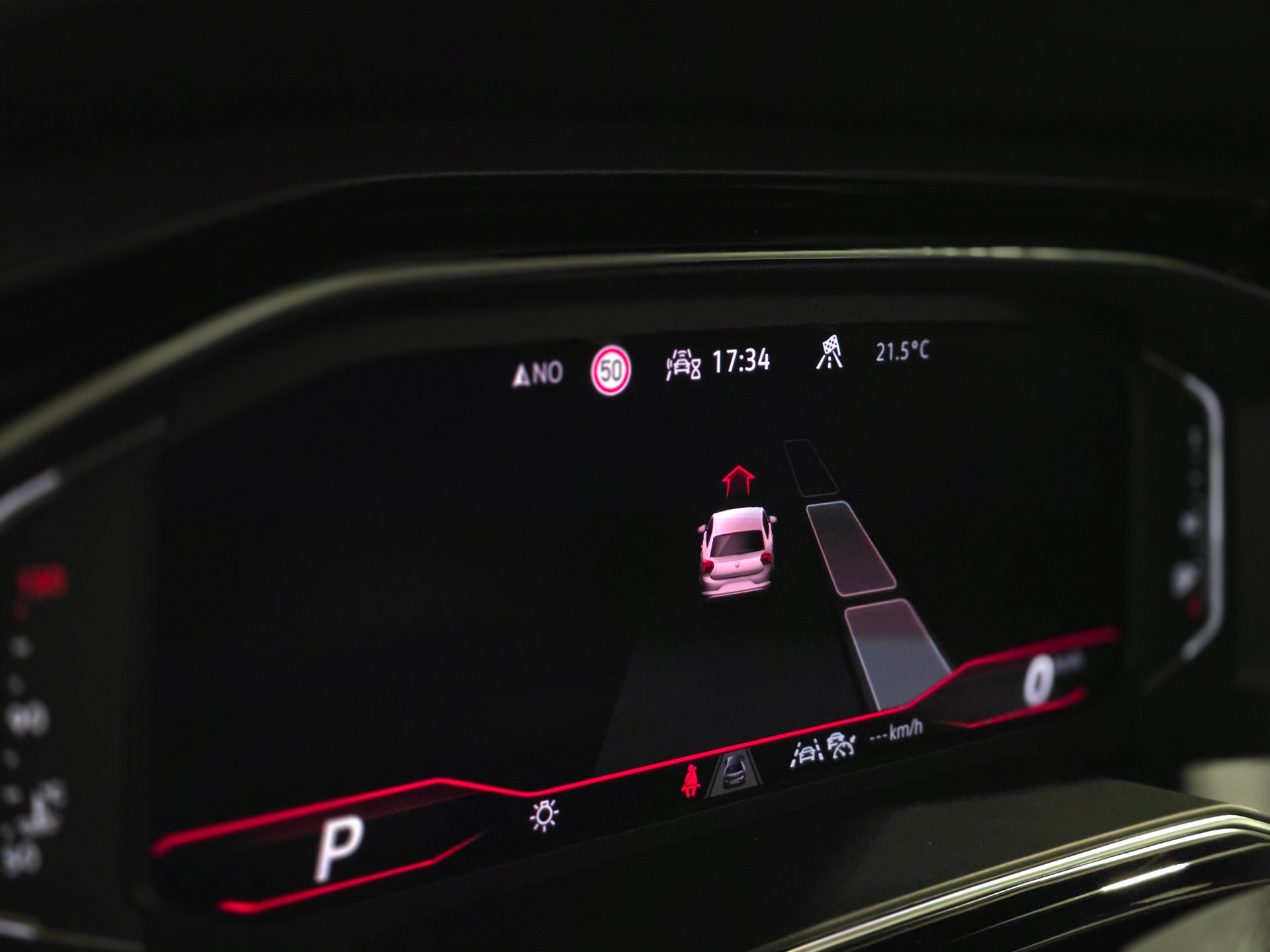 VW Polo 2.0 TSI GTI DSG-image-8