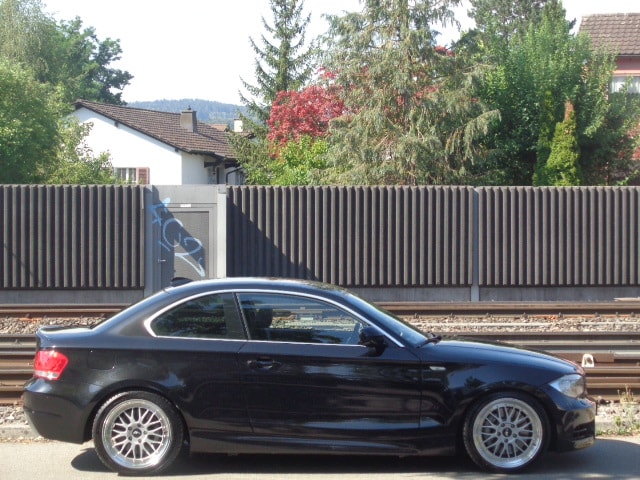 BMW 135i Coupé DSG-image-11