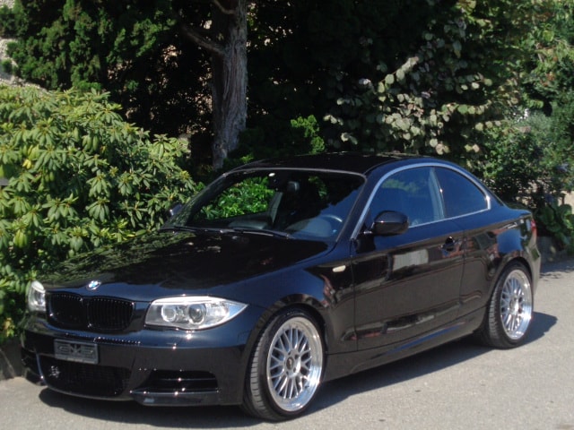 BMW 135i Coupé DSG-image-0