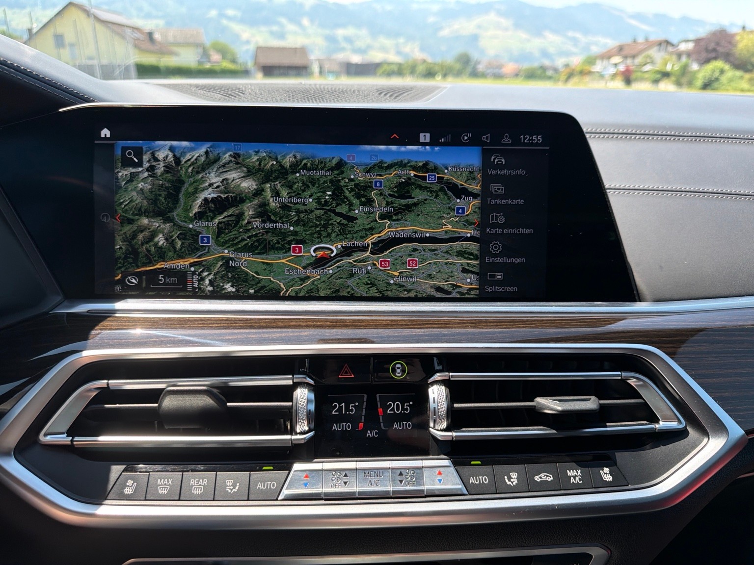 BMW M50d xDrive-image-16