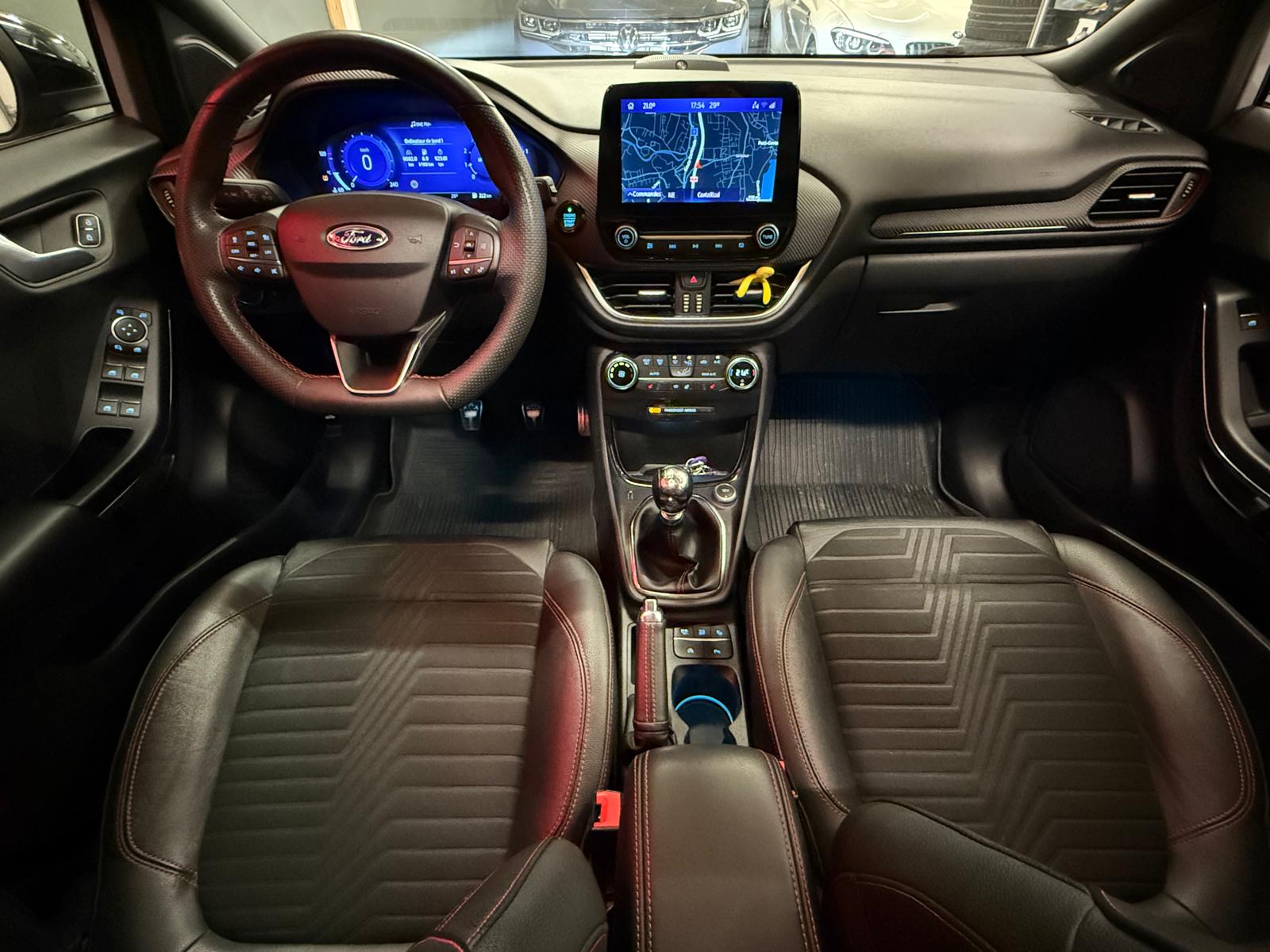 FORD Puma 1.0 MHEV ST-Line-image-15