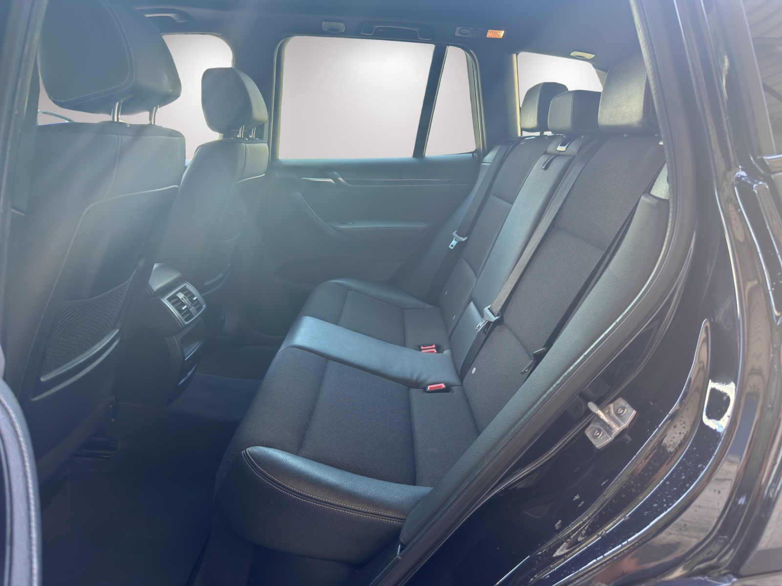 BMW X3 xDrive 35i Steptronic-image-15