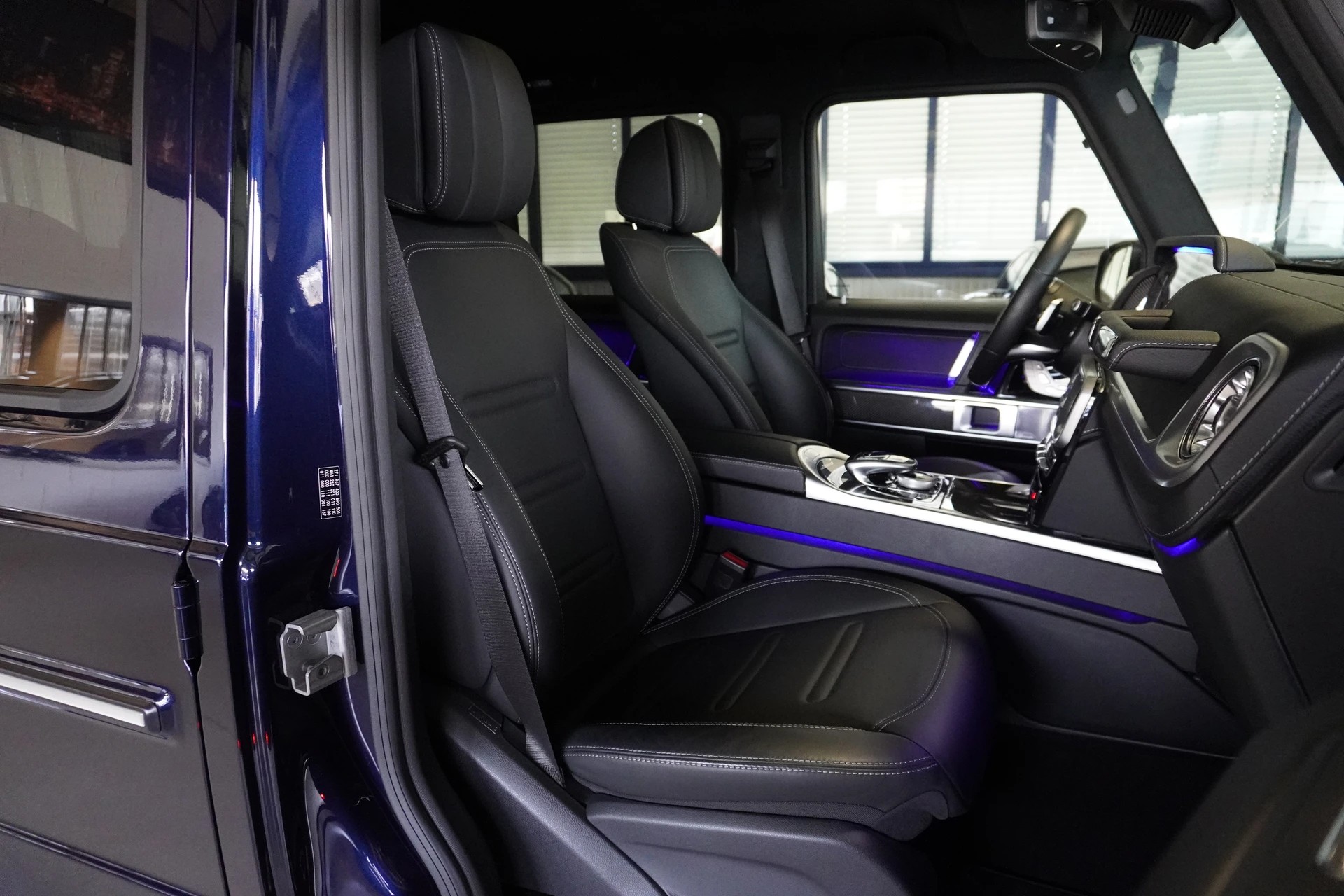 MERCEDES-BENZ G 500 AMG Line 9G-Tronic // CH FAHRZEUG //-image-8