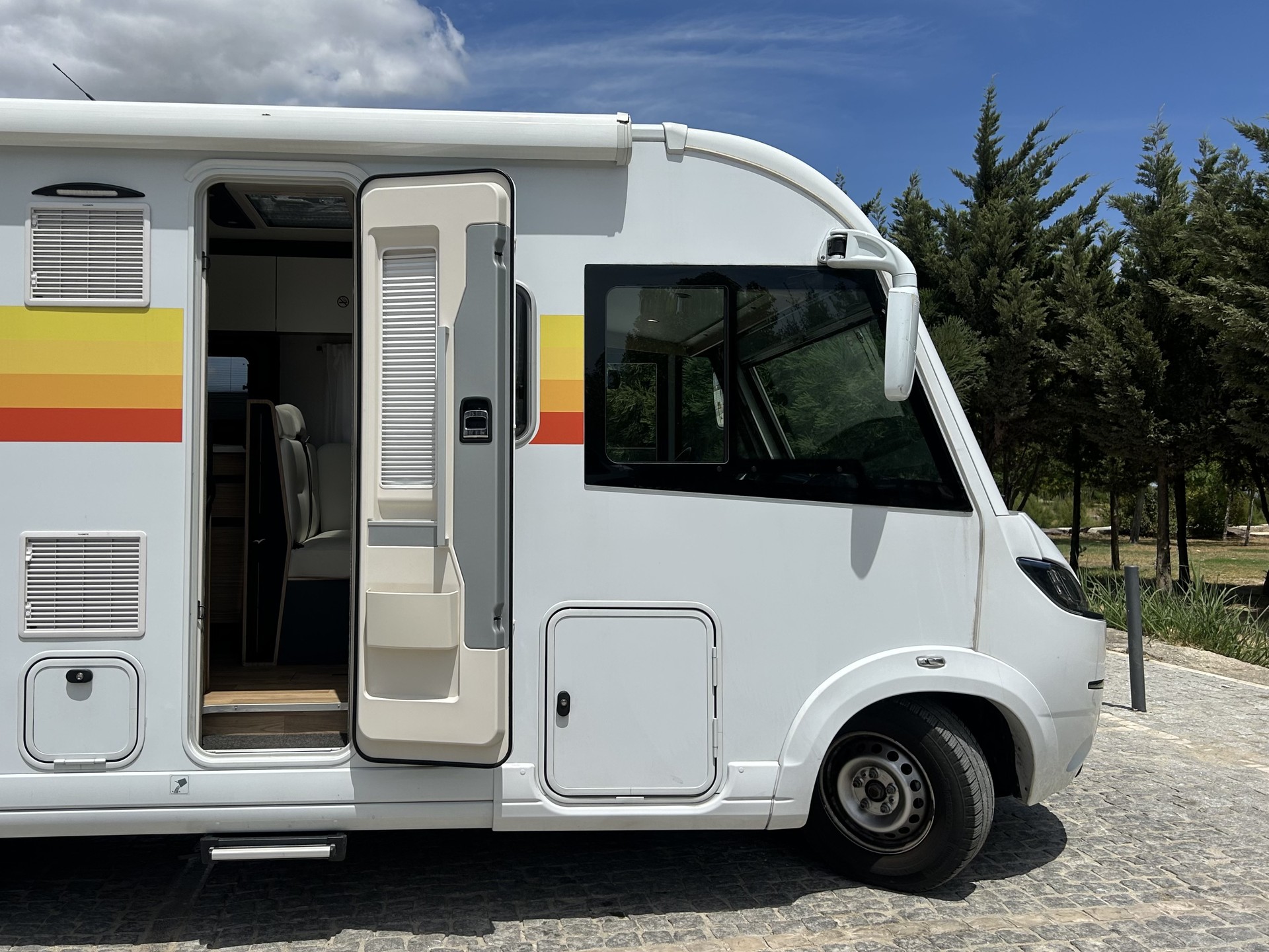 FIAT Pilote G690GJ | FIAT Ducato 2.2 Mjet Euro 6e 140 PS Automatik | 2025-showroom-element-3