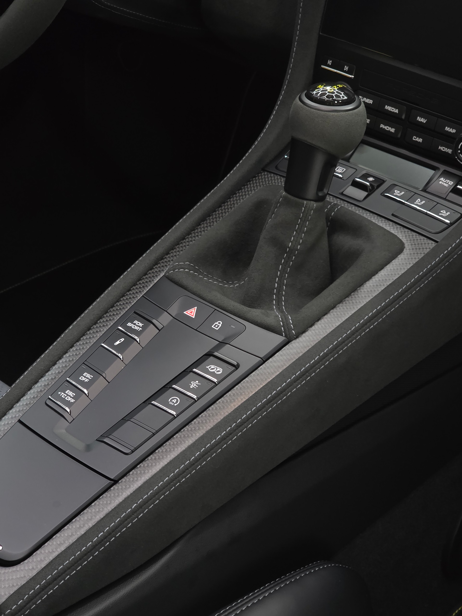 PORSCHE 718 Boxster Spyder RS PDK-image-13