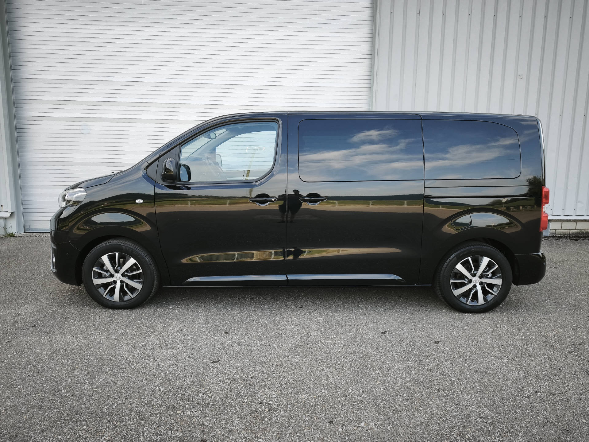 TOYOTA PROACE Verso L1 2.0 D VIP-image-5