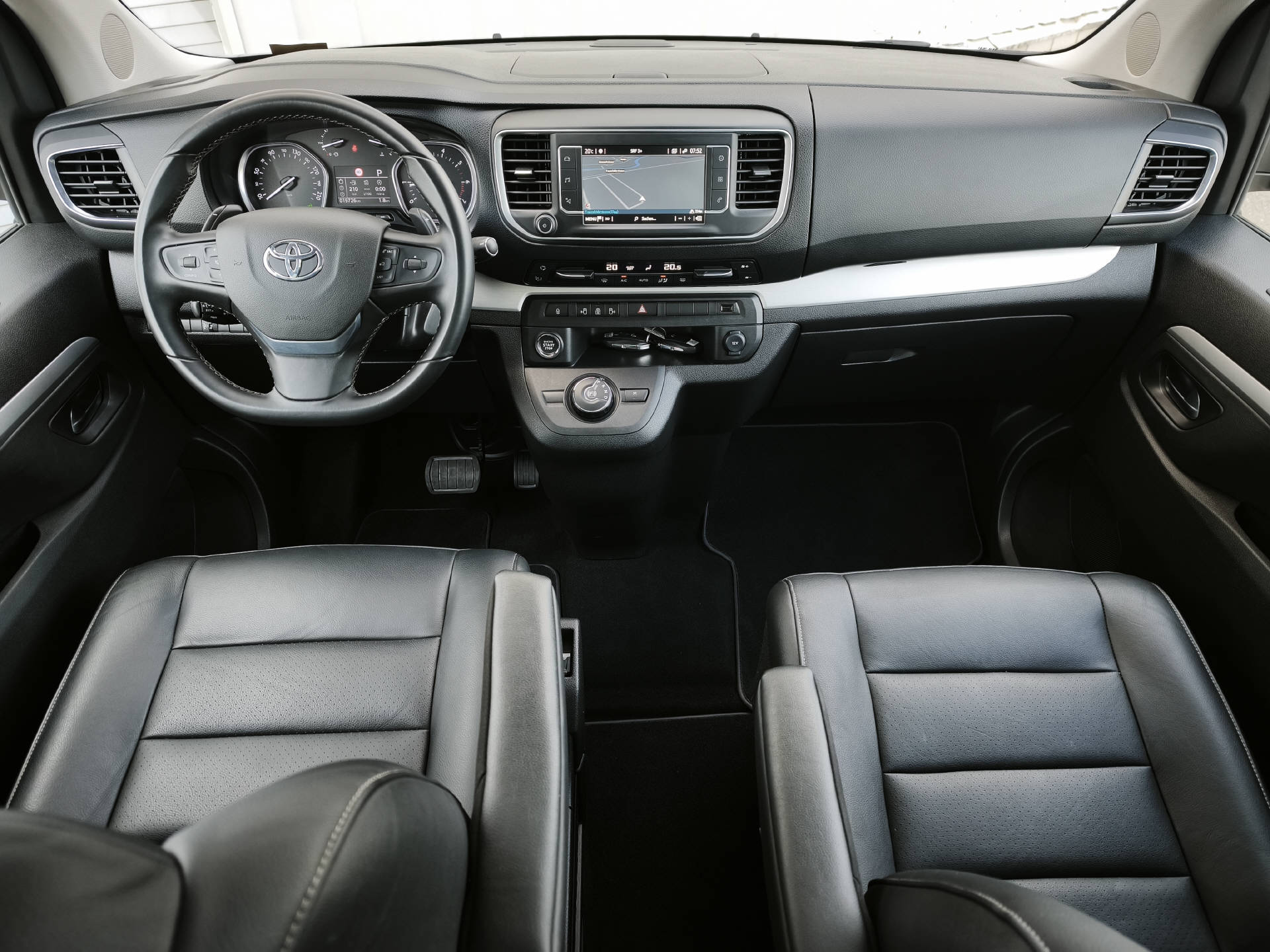 TOYOTA PROACE Verso L1 2.0 D VIP-image-7
