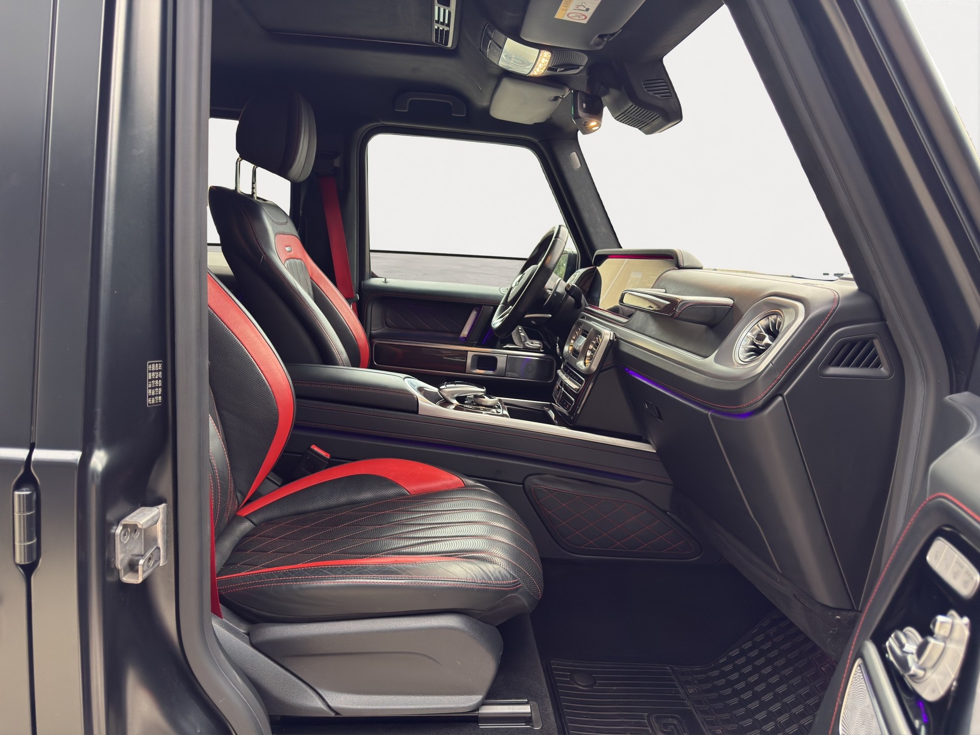 MERCEDES-BENZ G 63 AMG Speedshift Plus G-Tronic-image-15