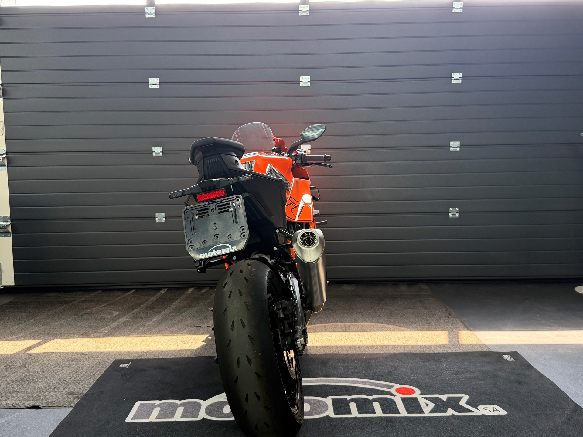 KTM RC 990 R-showroom-element-3