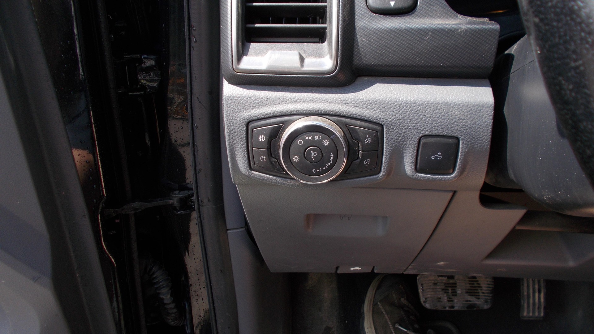 FORD Ranger Wildtrak 3.2 TDCi 4x4 A-image-5