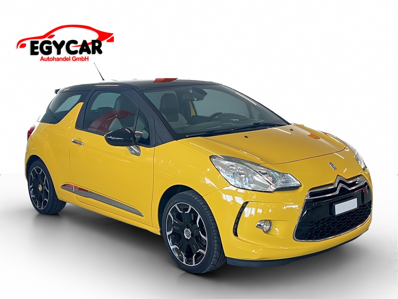 DS AUTOMOBILES DS3 1.6 THP Sport Chic-showroom-element-1