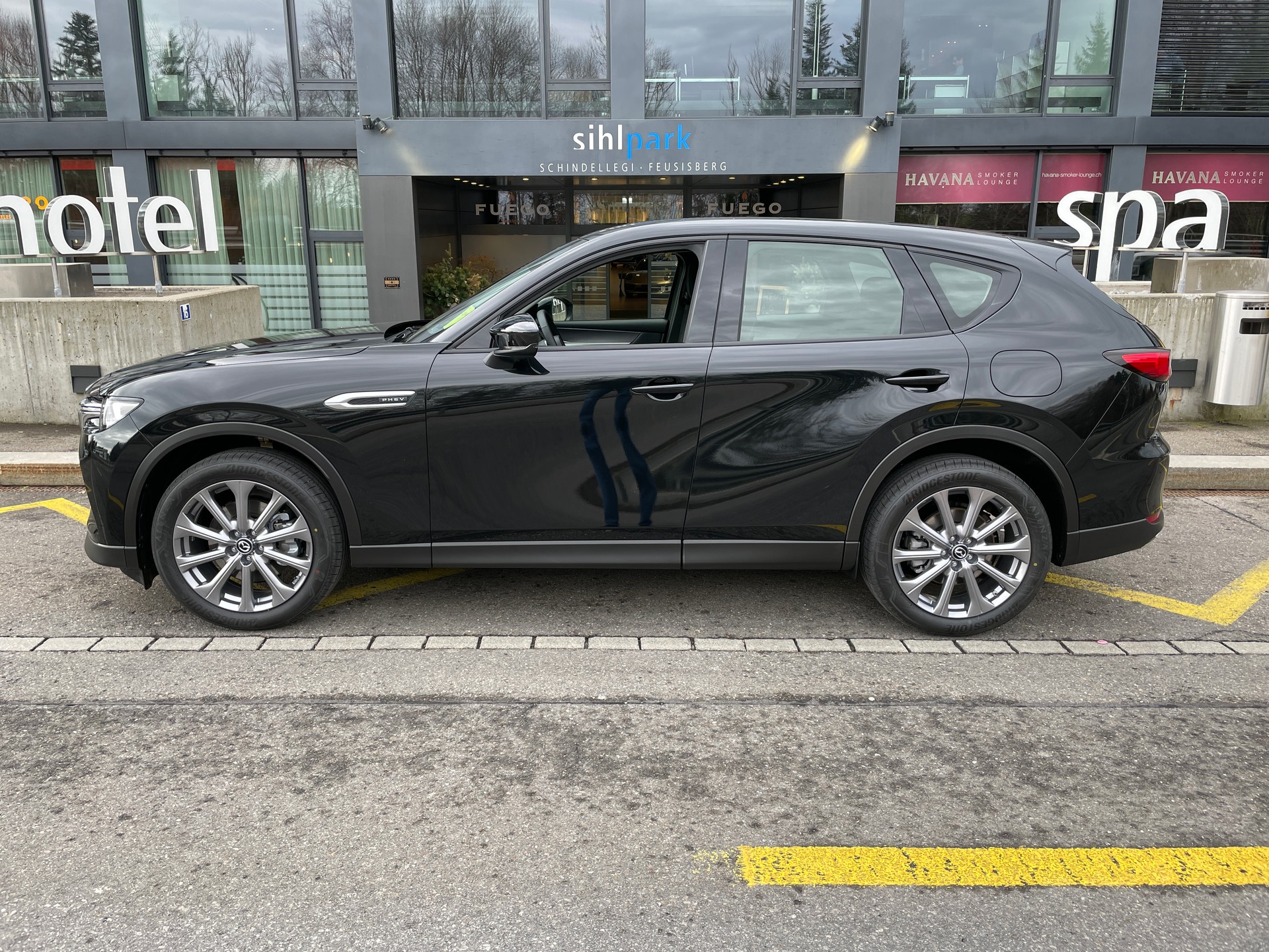 MAZDA CX-60 e-Skyactiv PHEV 327 AWD Exclusive Line-image-9