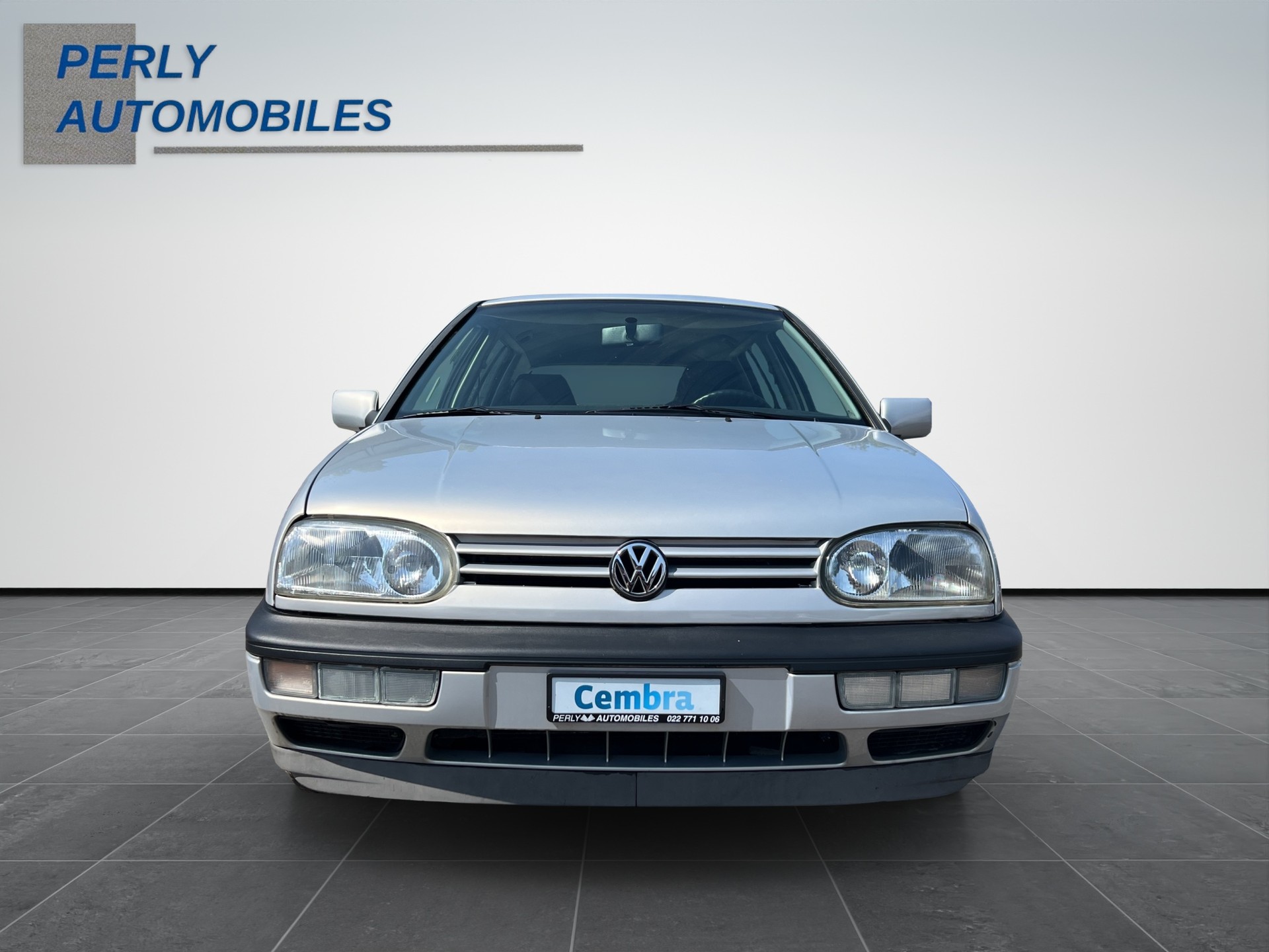 VW Golf 2000 GTI 16V Edition-image-0