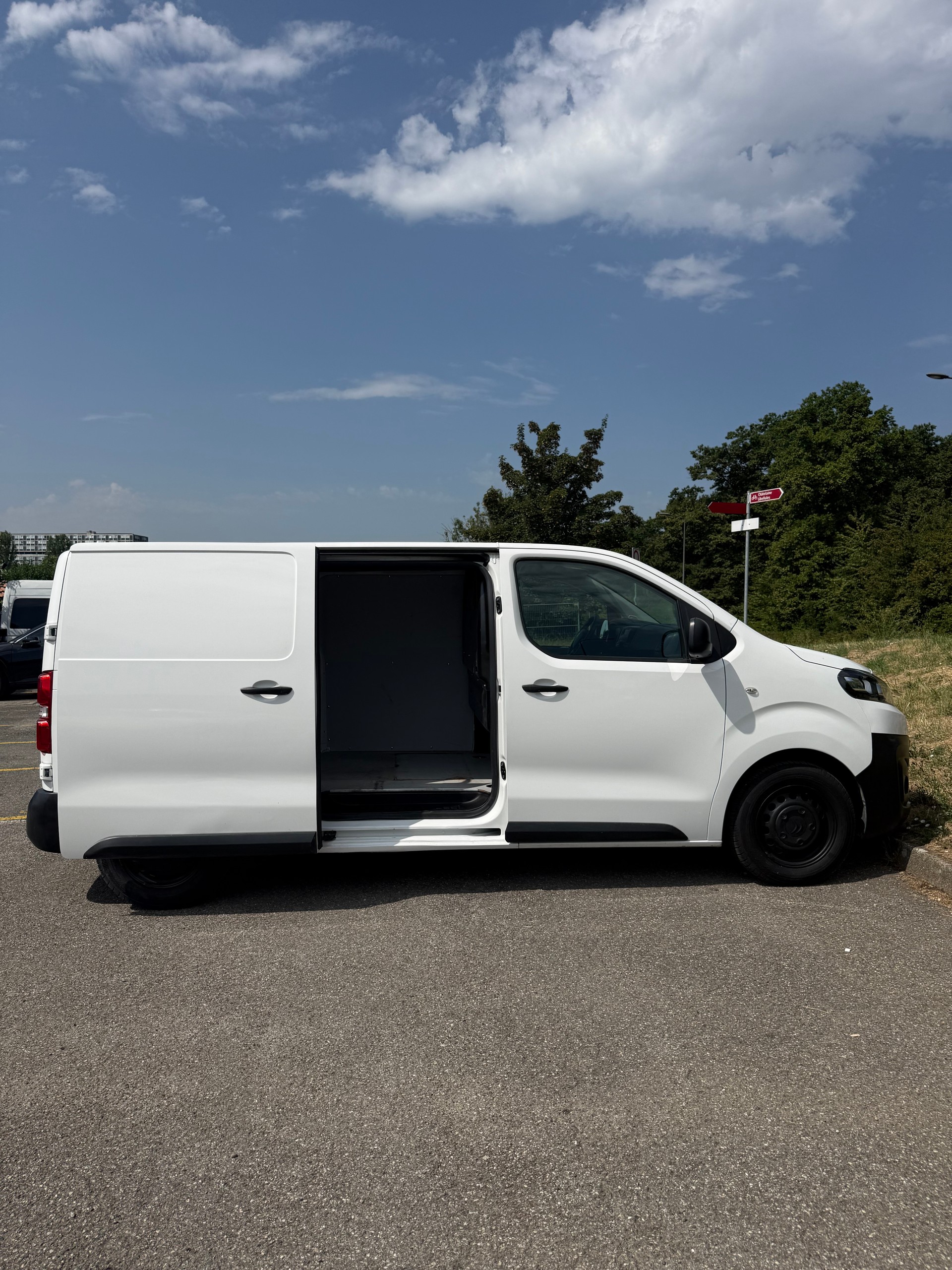 CITROEN Jumpy 1.5 BlueHDi 100 M Attraction-image-6