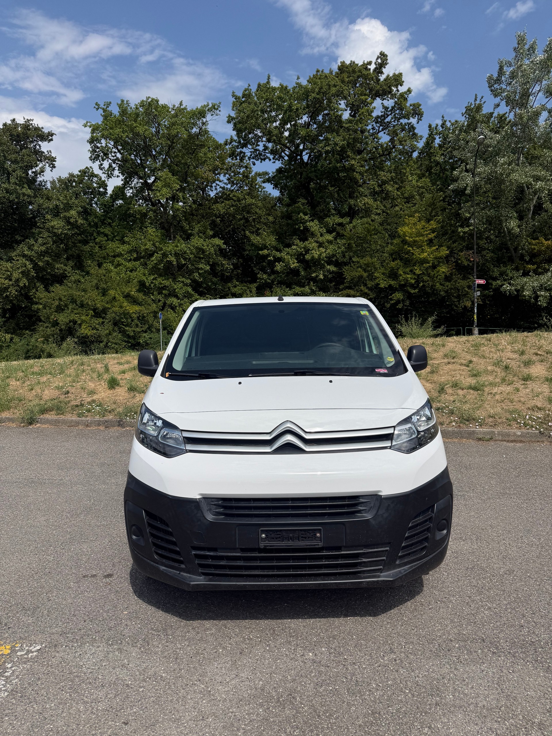 CITROEN Jumpy 1.5 BlueHDi 100 M Attraction-image-1
