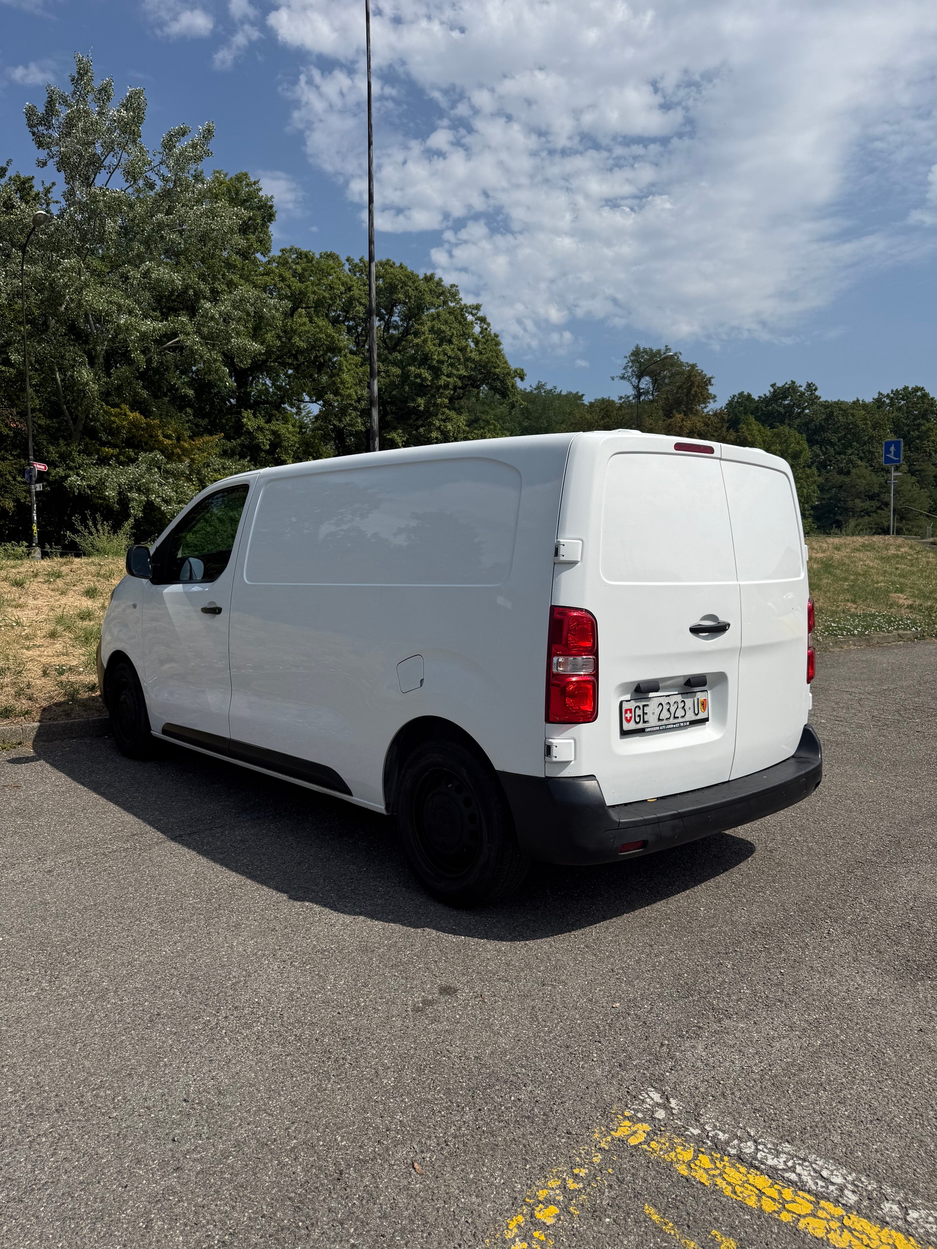 CITROEN Jumpy 1.5 BlueHDi 100 M Attraction-image-3