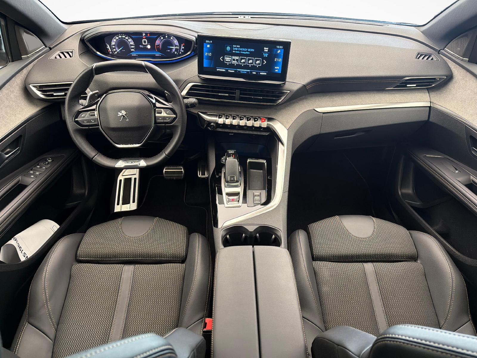 PEUGEOT 3008 1.2 PureTech GT-image-8