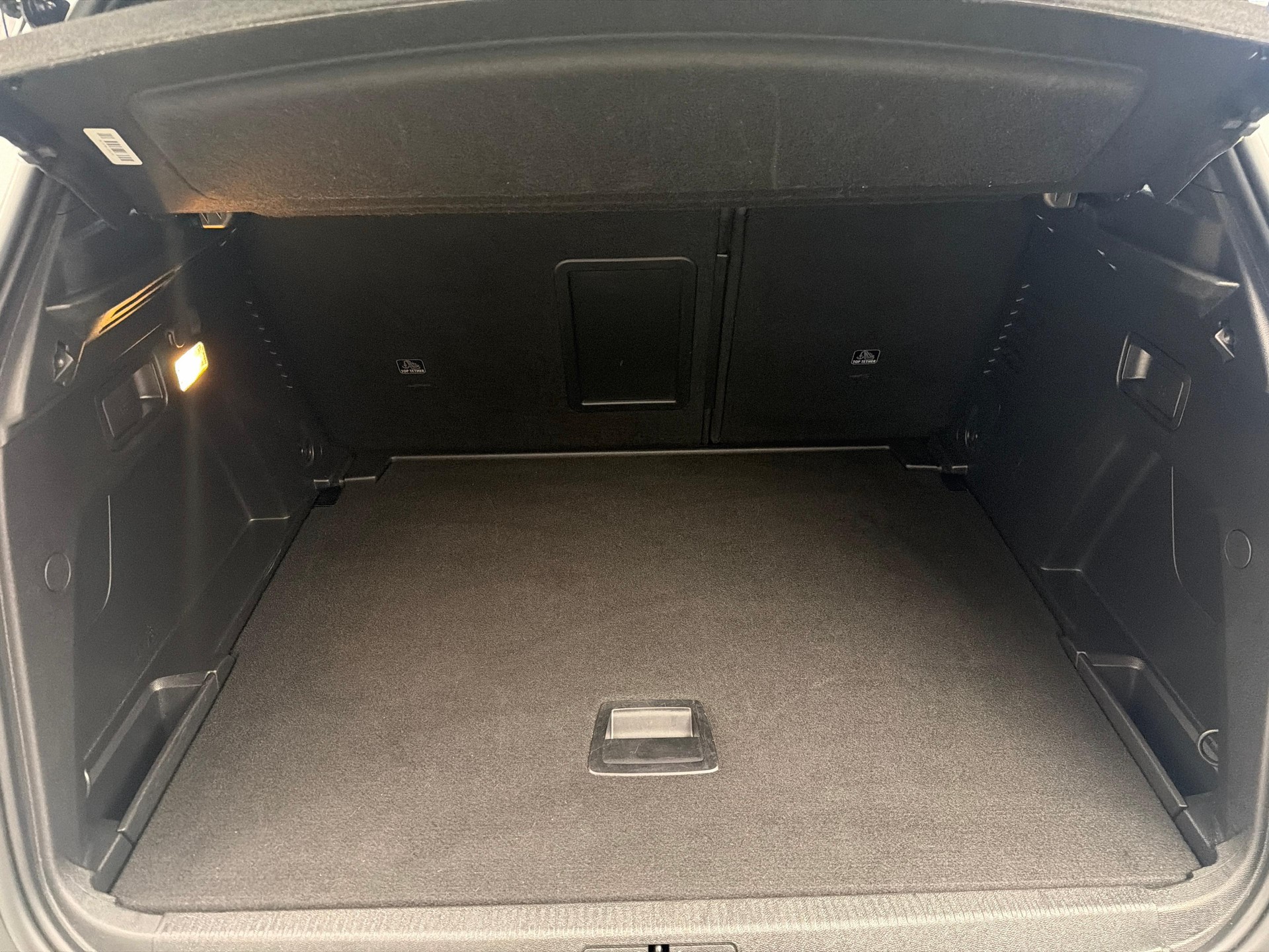 PEUGEOT 3008 1.2 PureTech GT-image-11