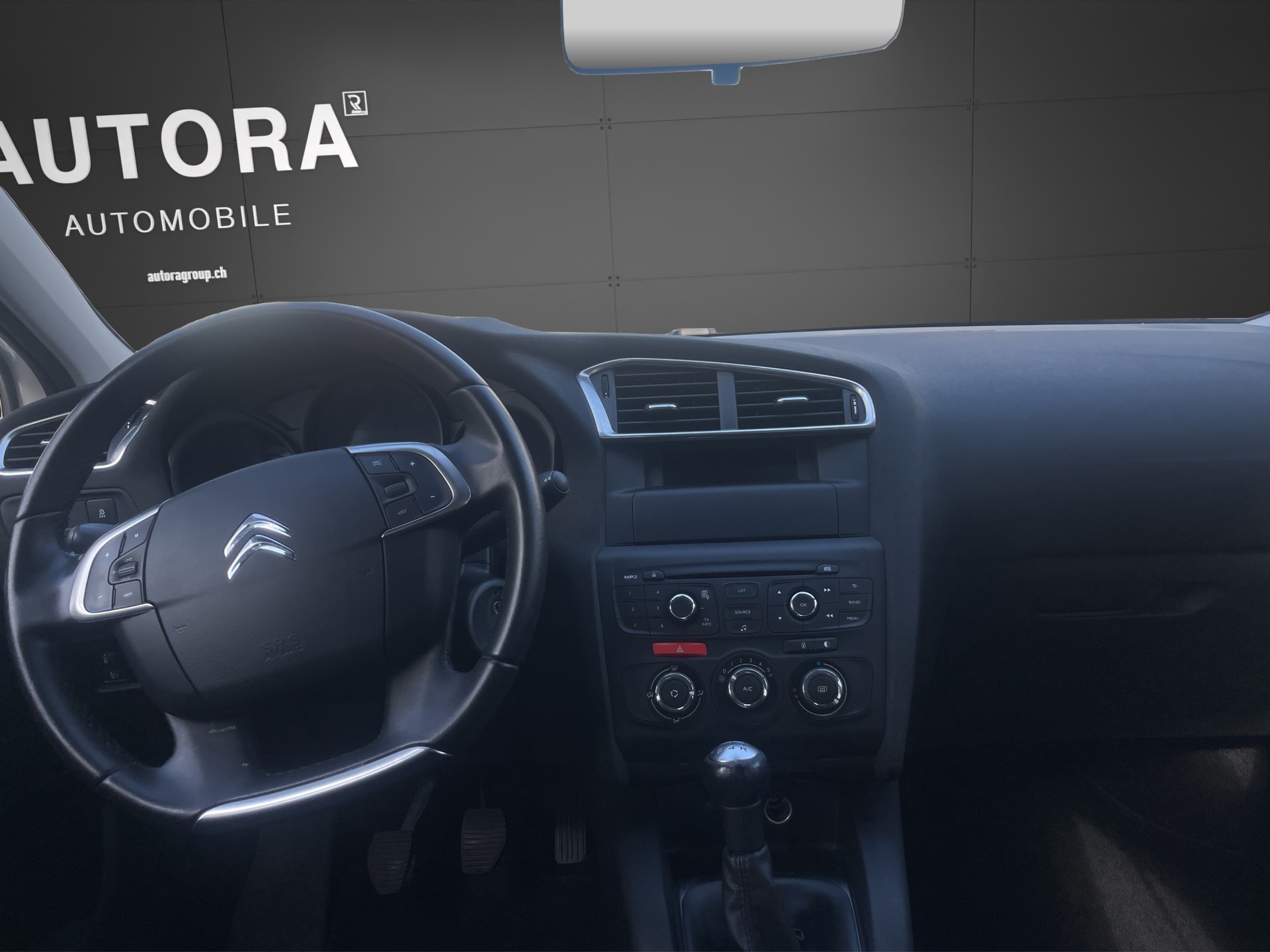 CITROEN C4 1.2 Pure Tech Feel-image-9