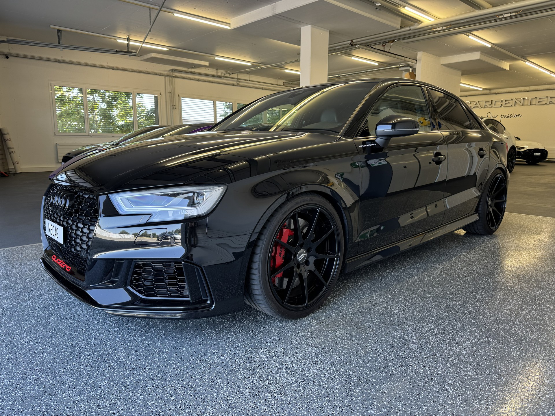 AUDI RS3 Limousine 2.5 TSI quattro S-tronic "Akrapovic ohne OPF"-image-2