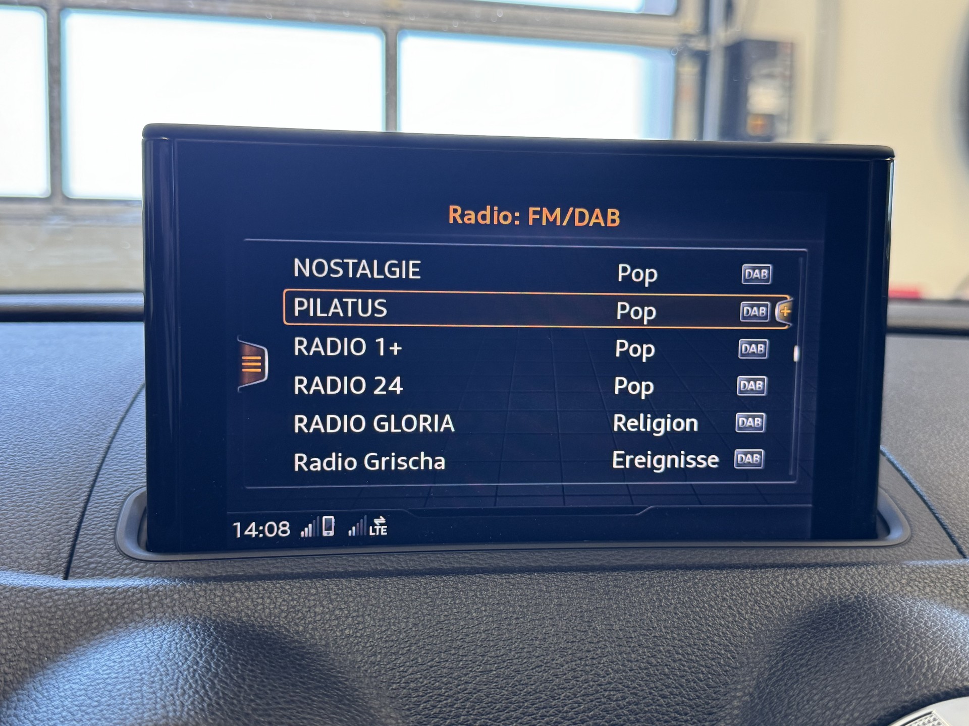 AUDI RS3 Limousine 2.5 TSI quattro S-tronic "Akrapovic ohne OPF"-image-15